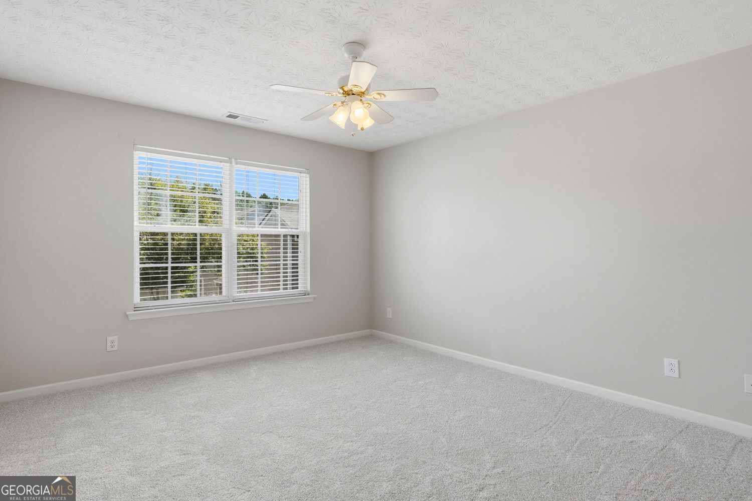 337 W Oaks Trail