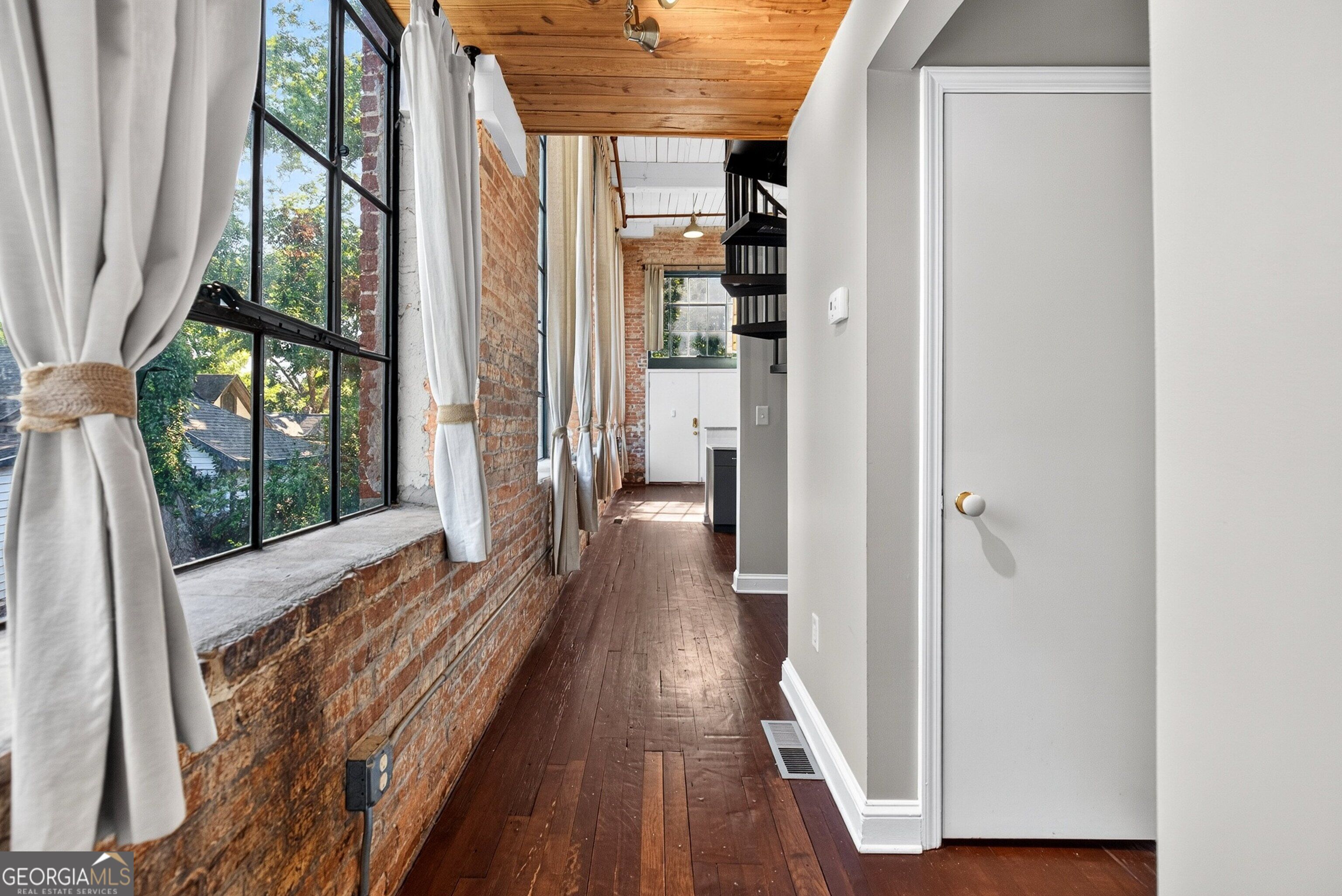 10 James Street # 1A