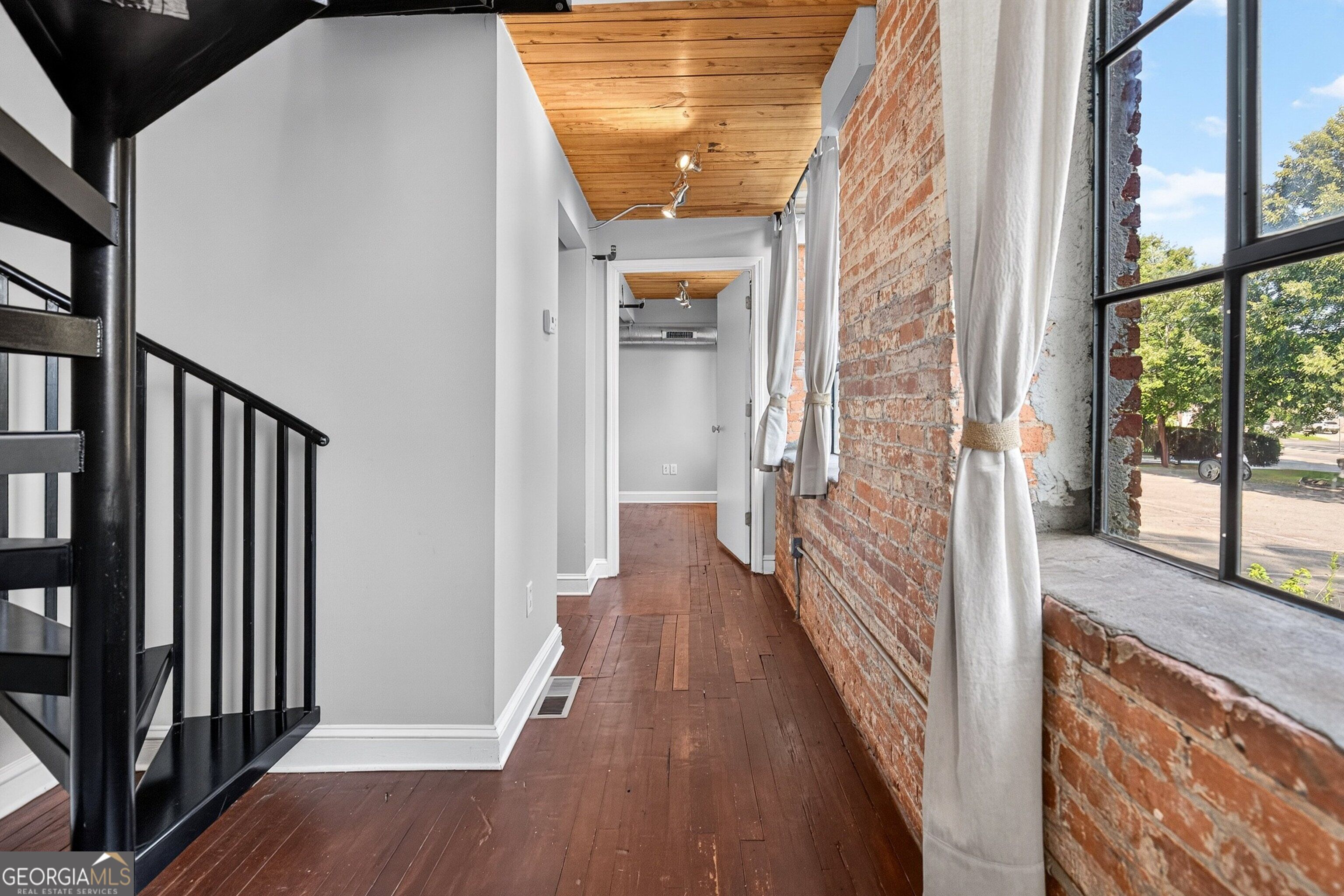 10 James Street # 1A