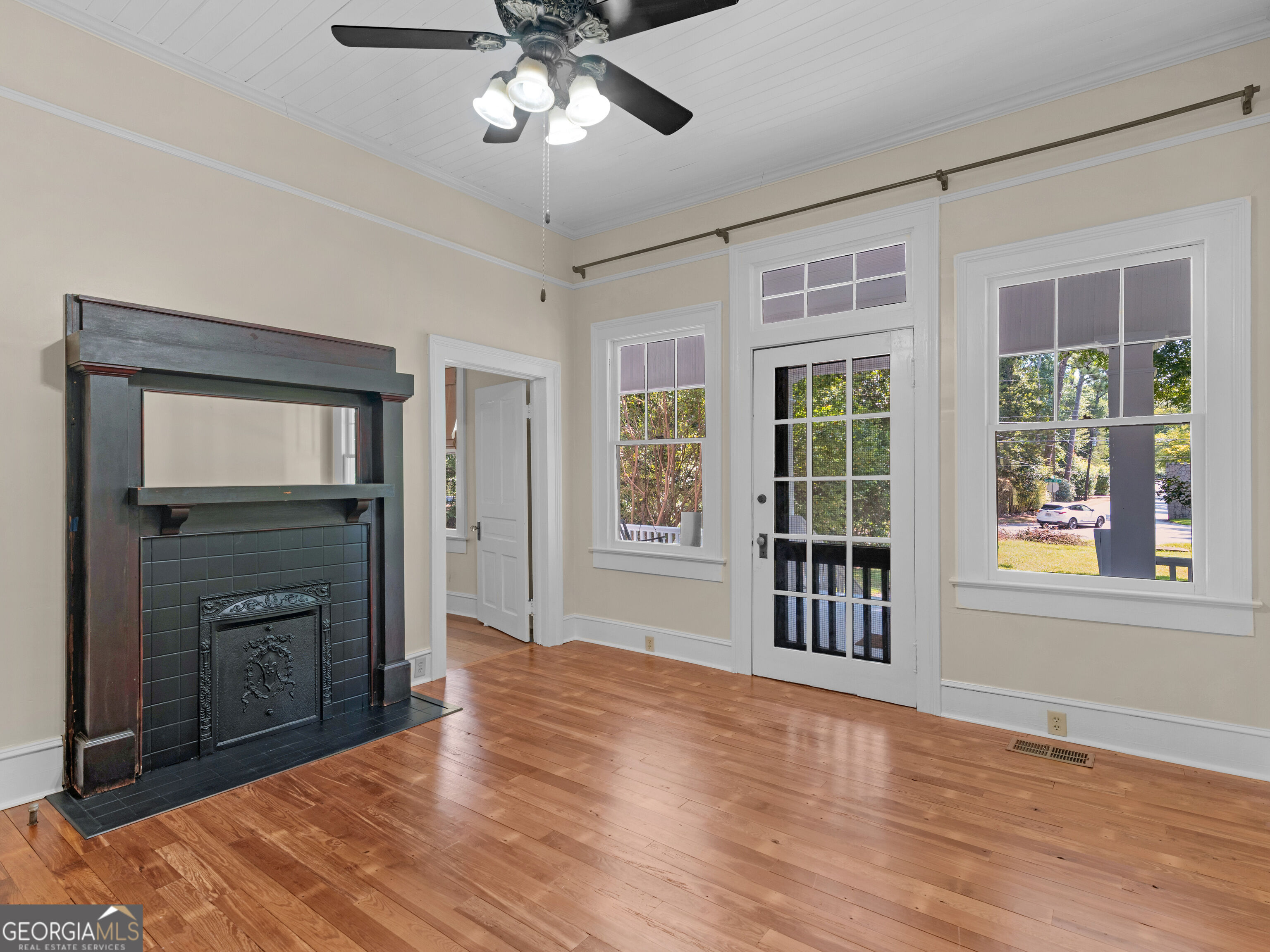 380 Forest Hill Road