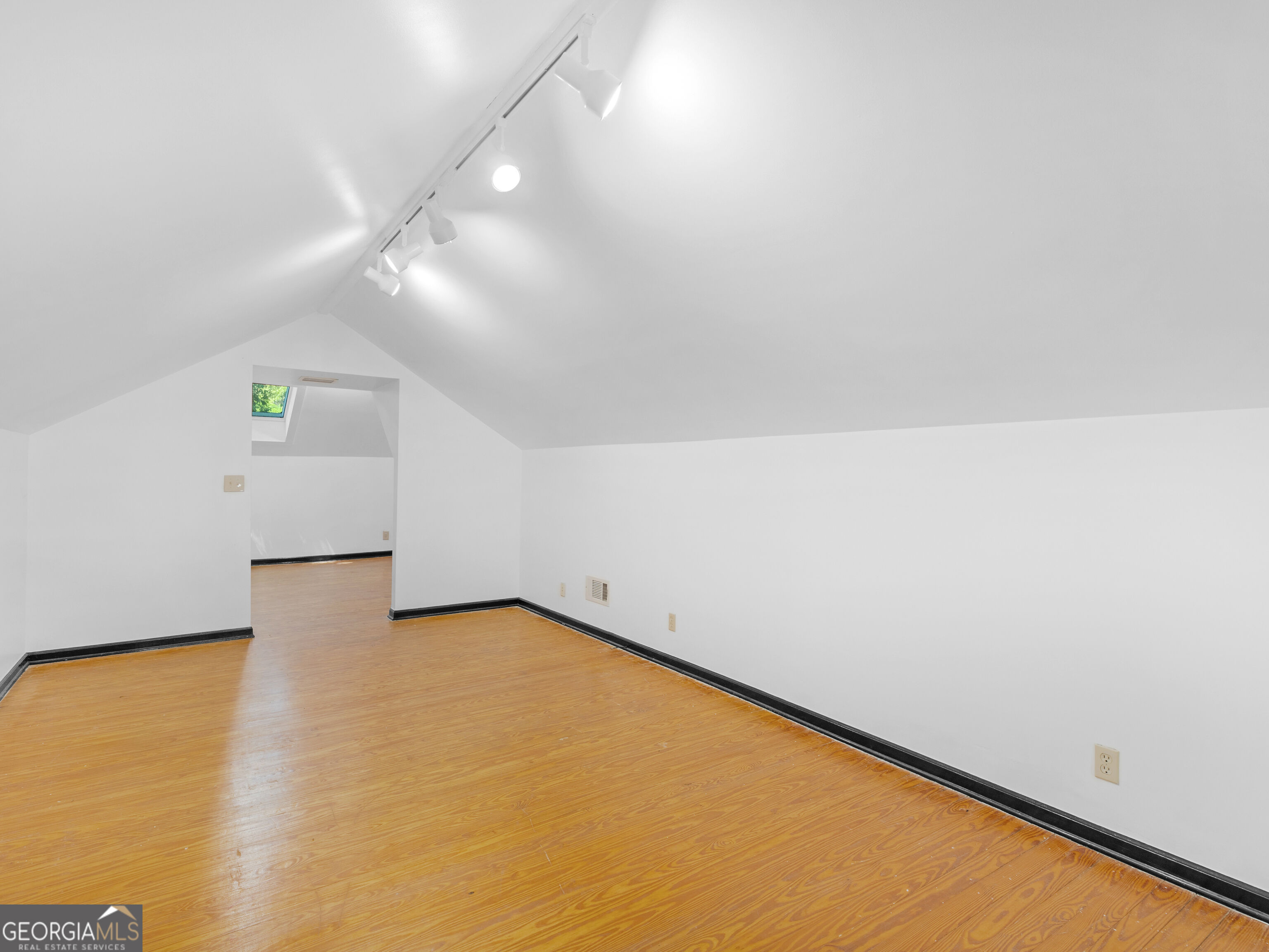 380 Forest Hill Road