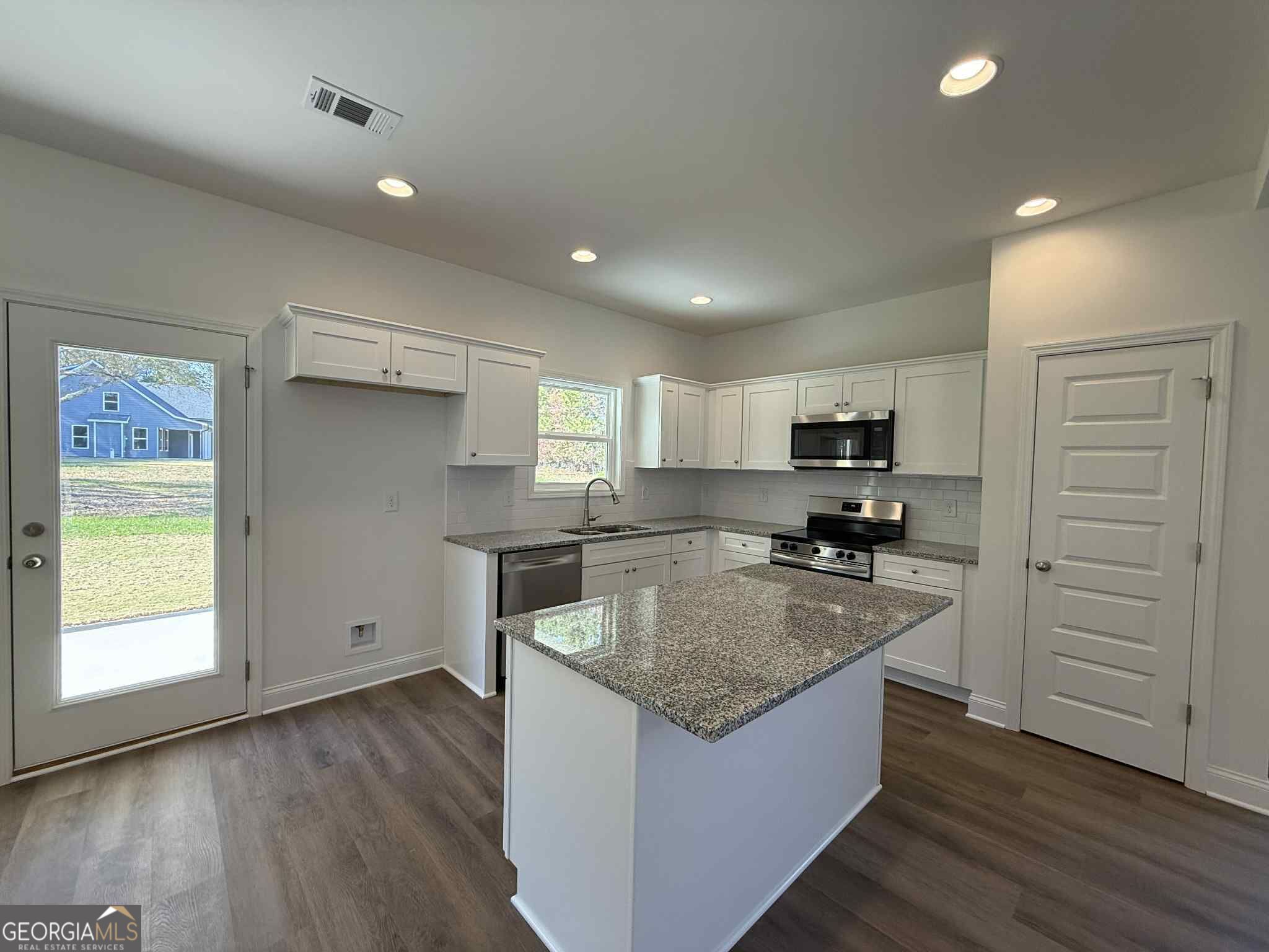 871 Honey Creek Road