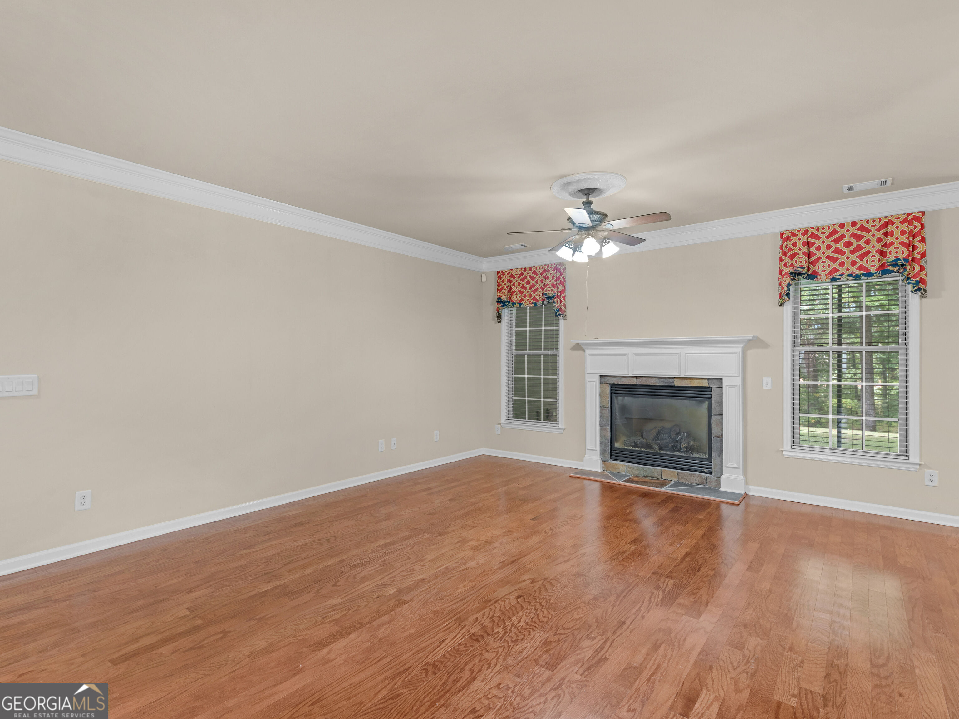 1136 Pebble Creek Lane