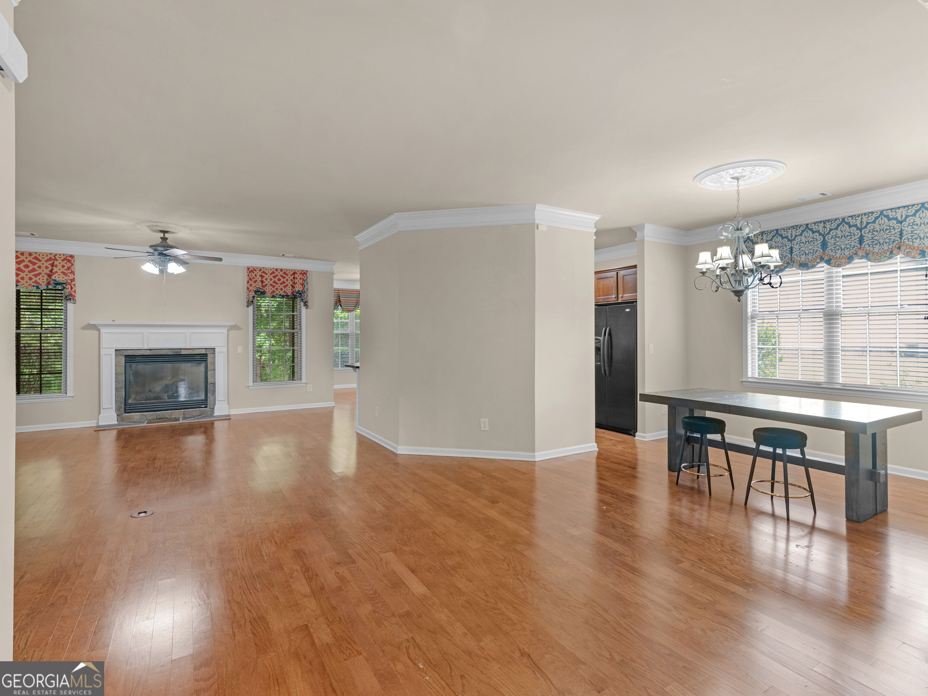 1136 Pebble Creek Lane