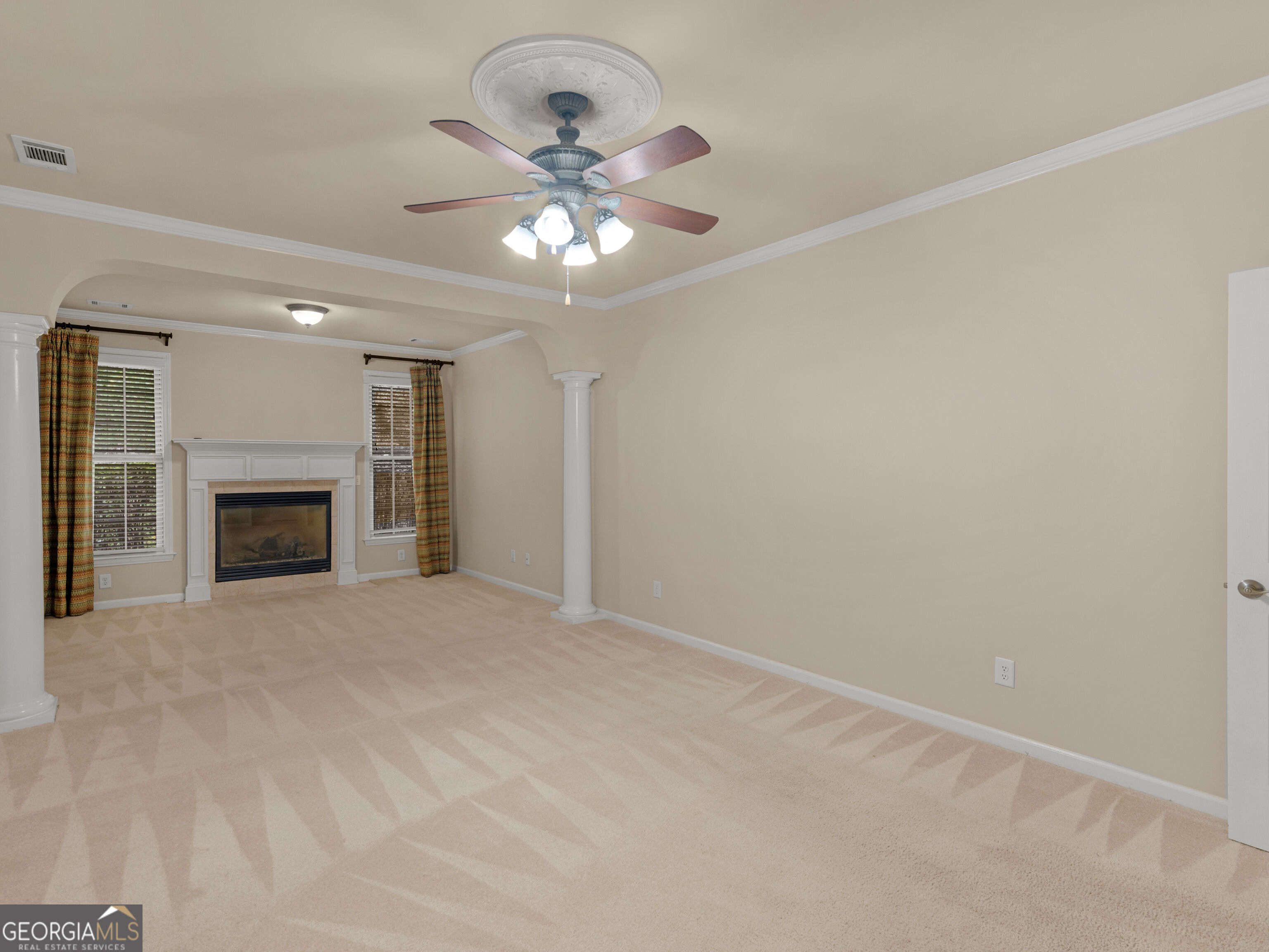 1136 Pebble Creek Lane