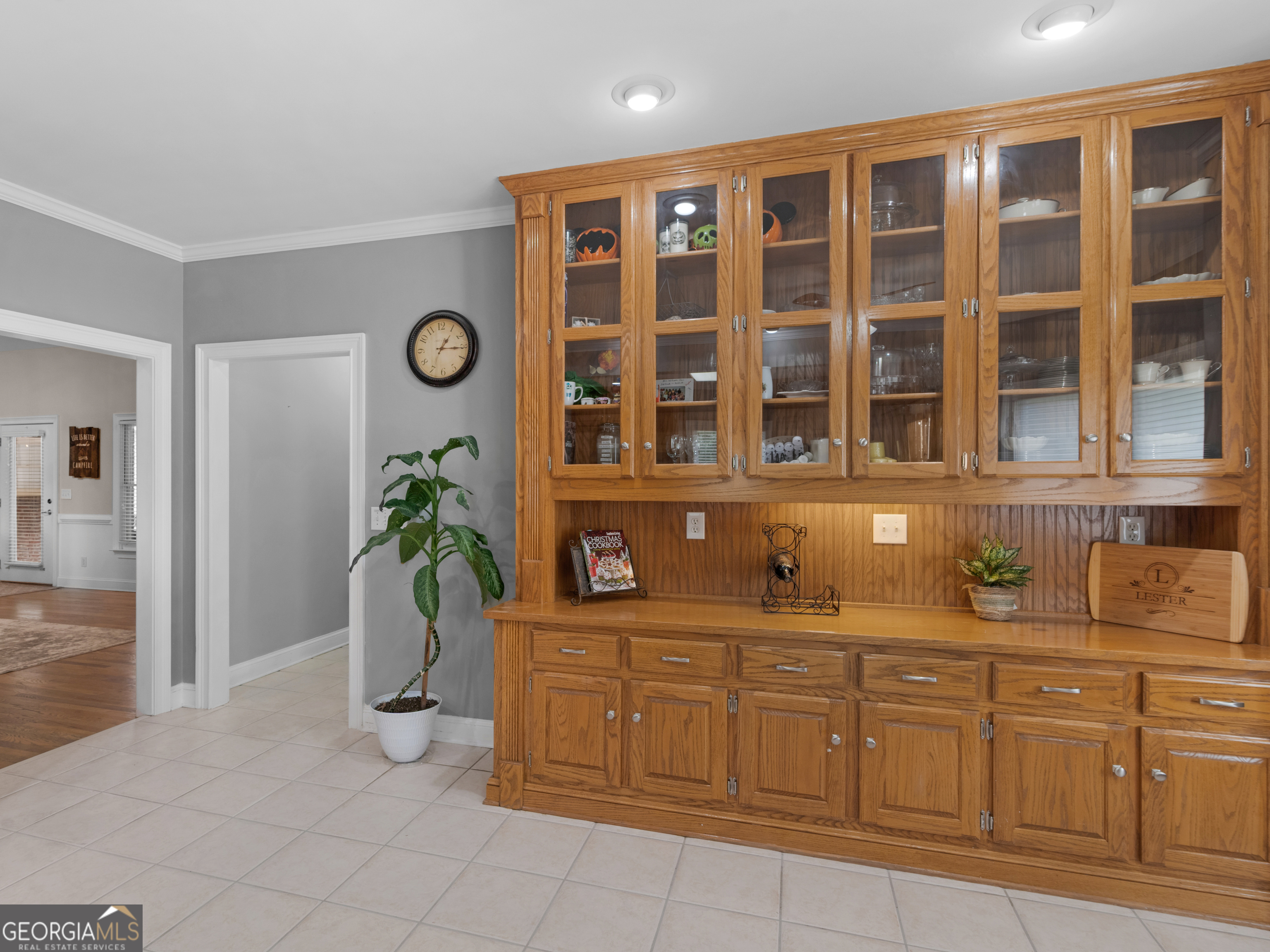 511 Clearwater Drive