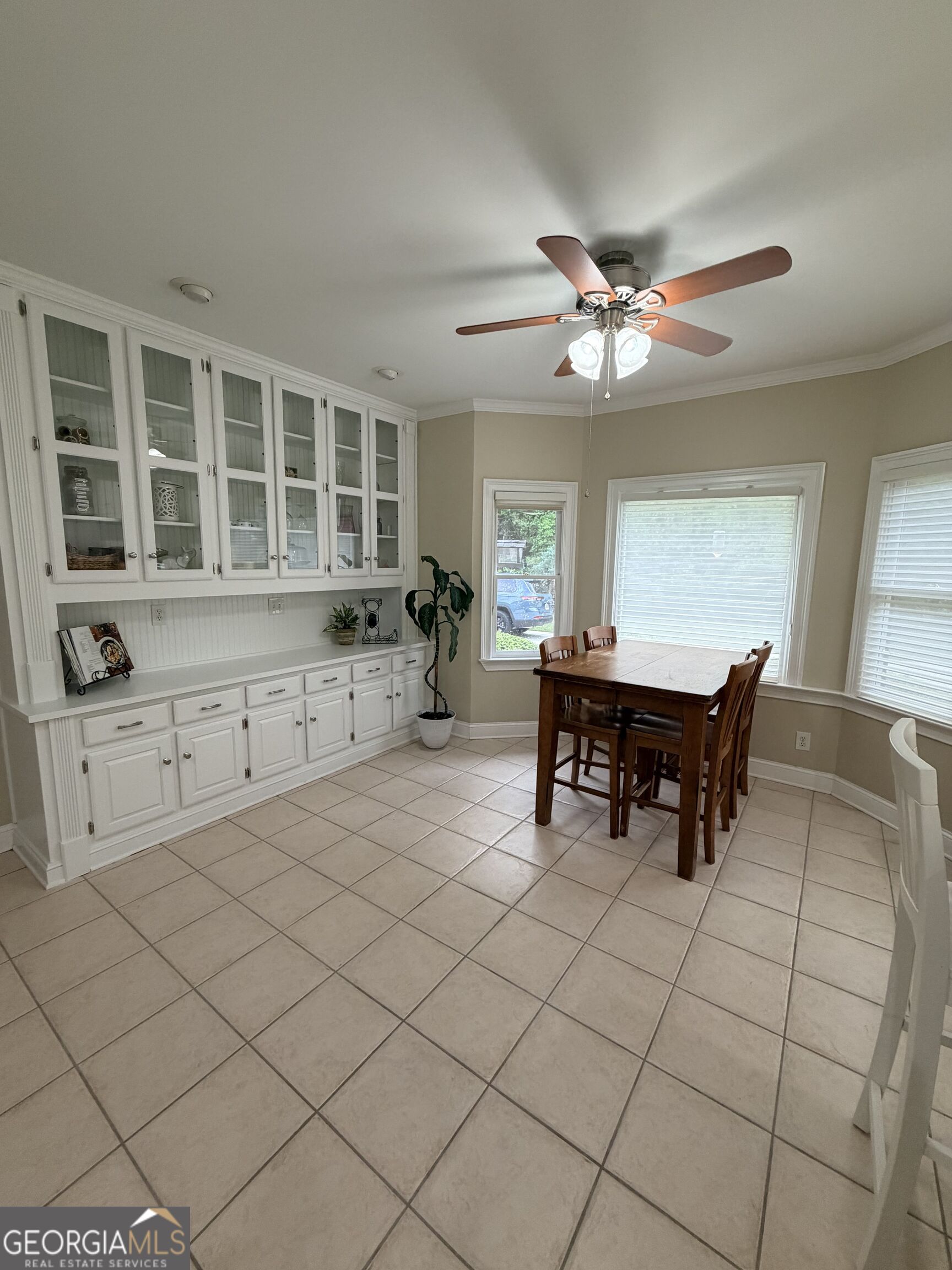 511 Clearwater Drive