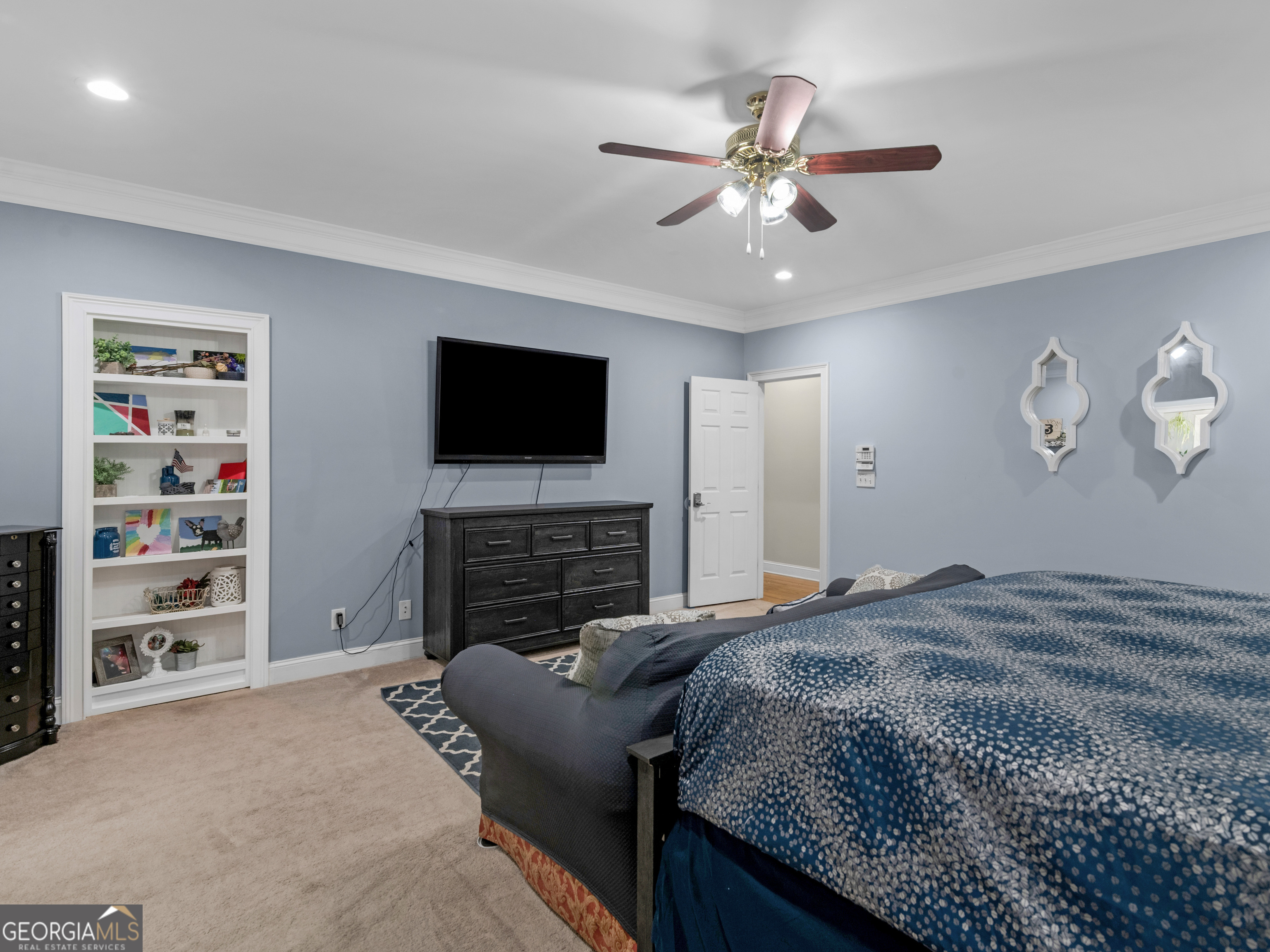 511 Clearwater Drive