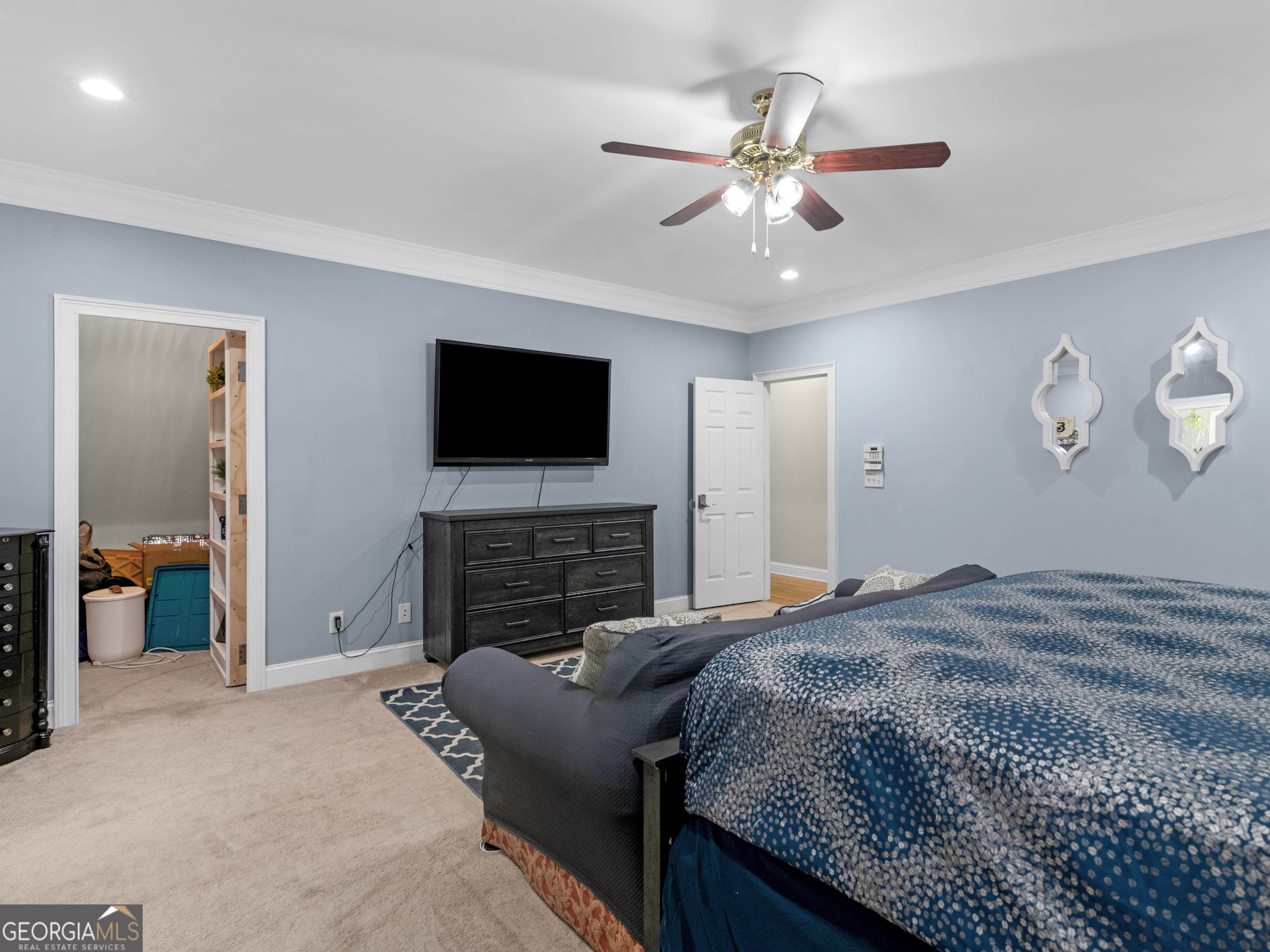 511 Clearwater Drive