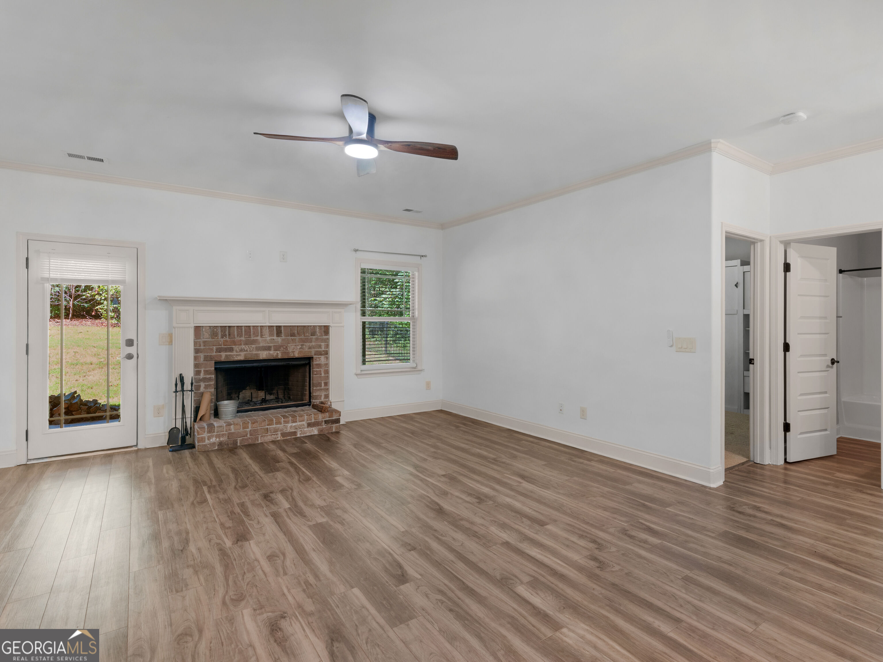 1106 Edward Drive