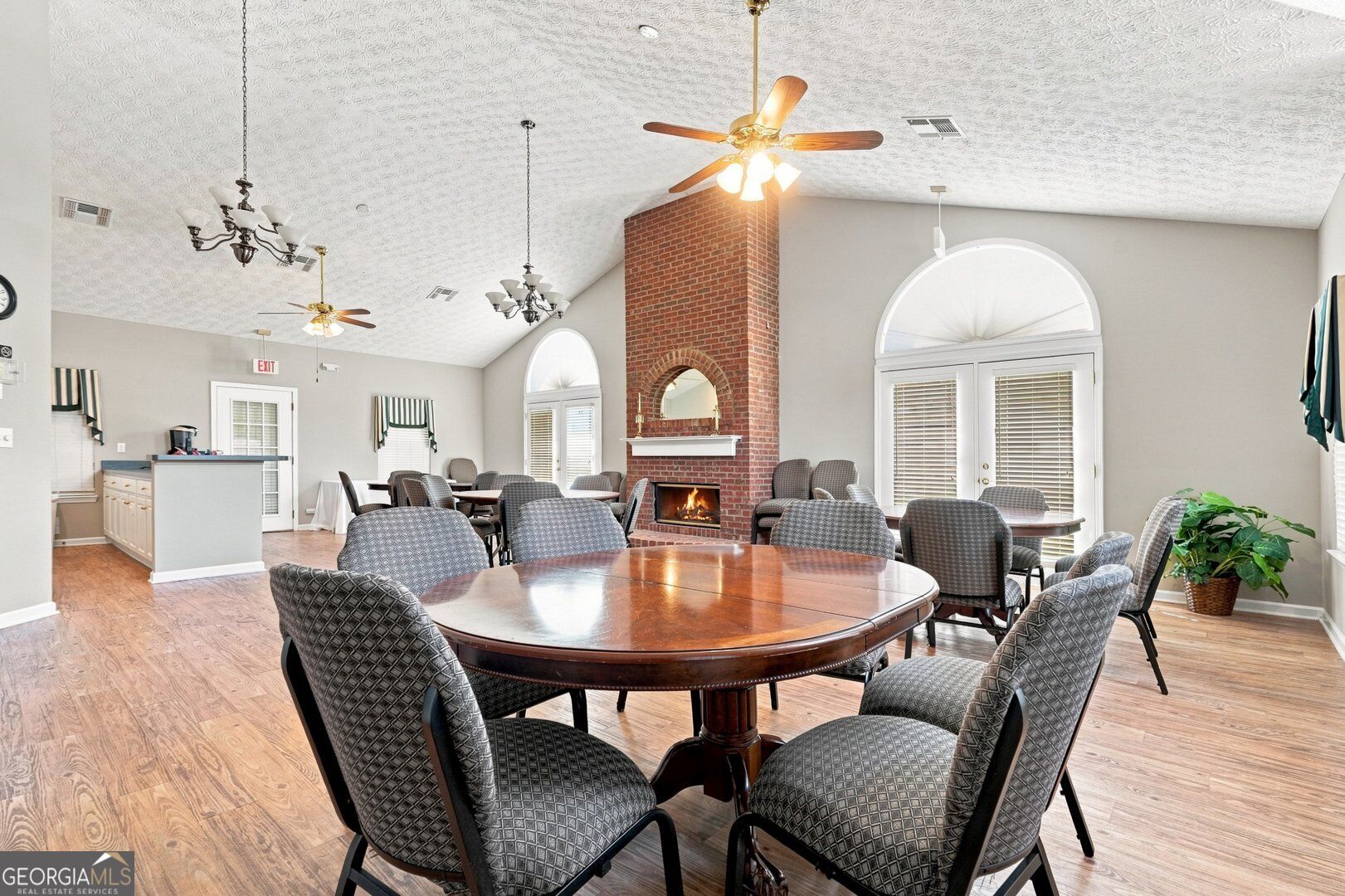 2112 Carefree Circle # 2