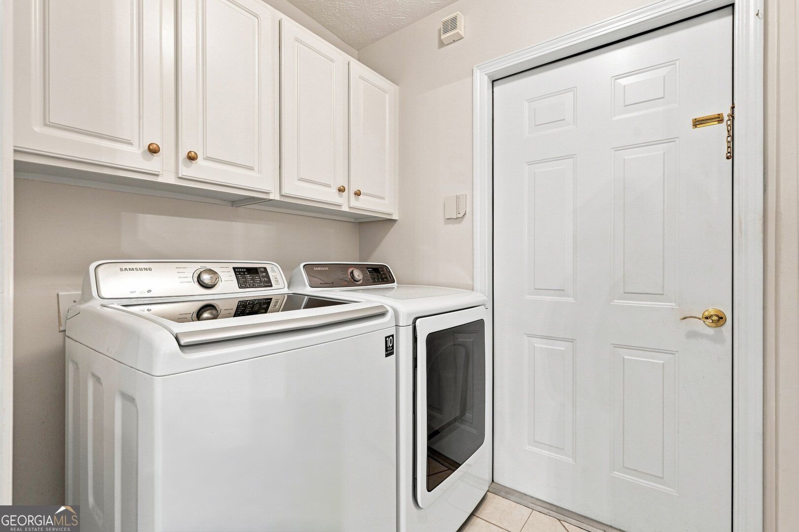 2112 Carefree Circle # 2