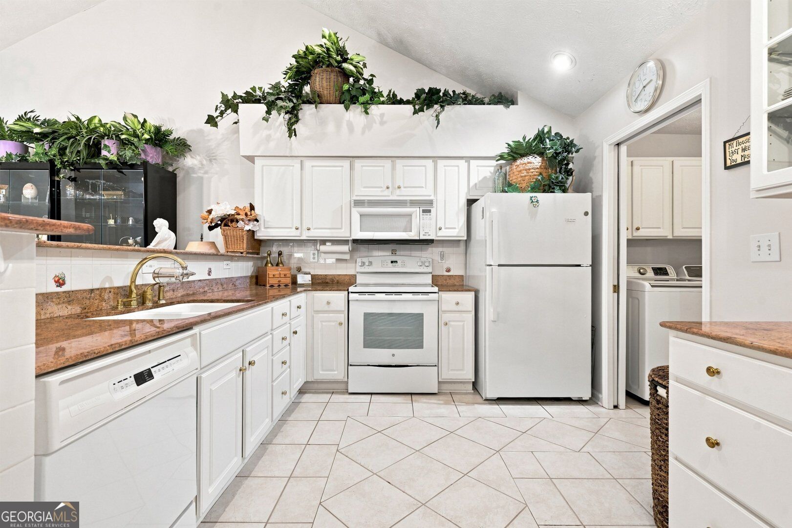 2112 Carefree Circle # 2