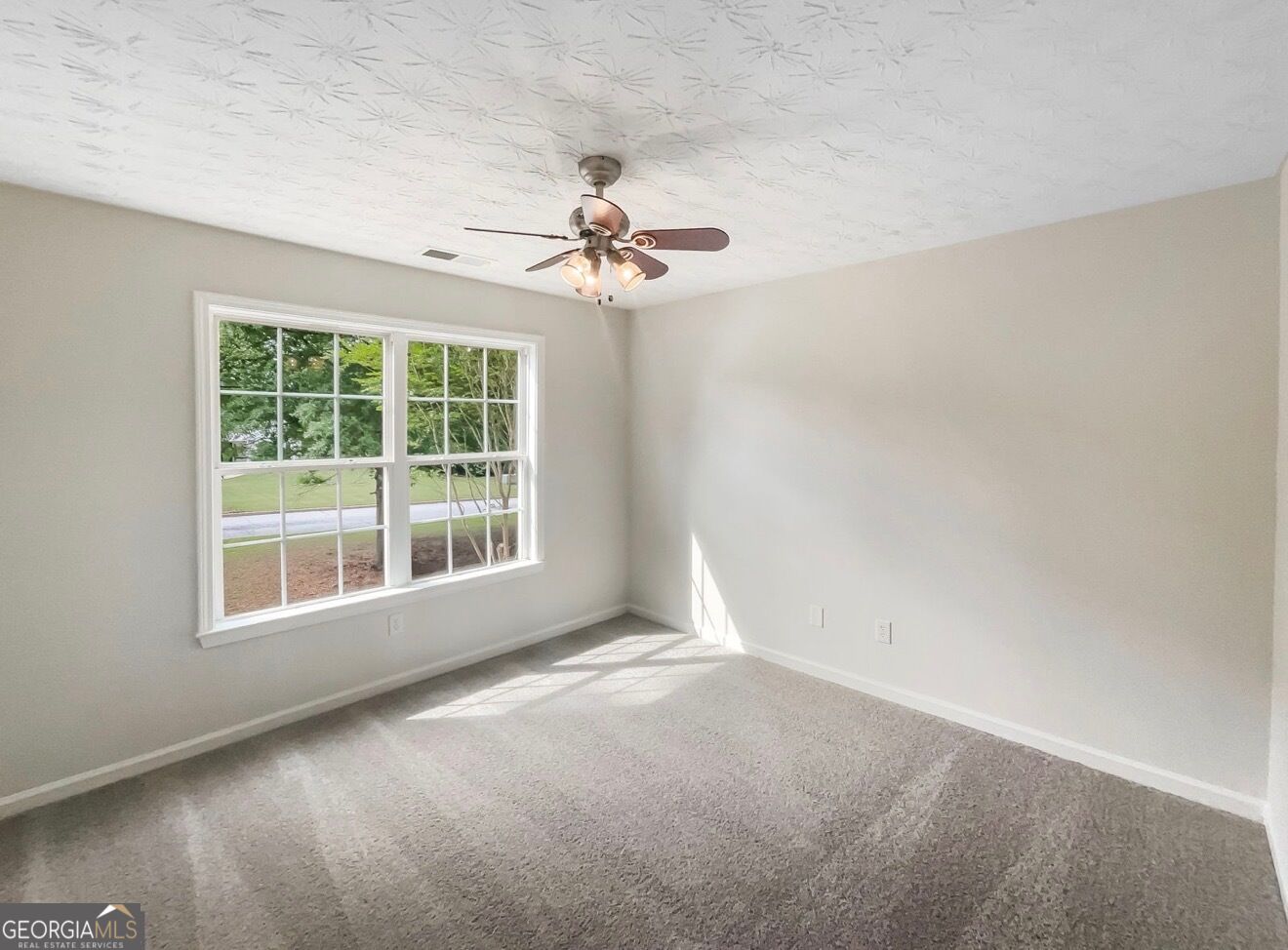 834 Winding Grove Lane