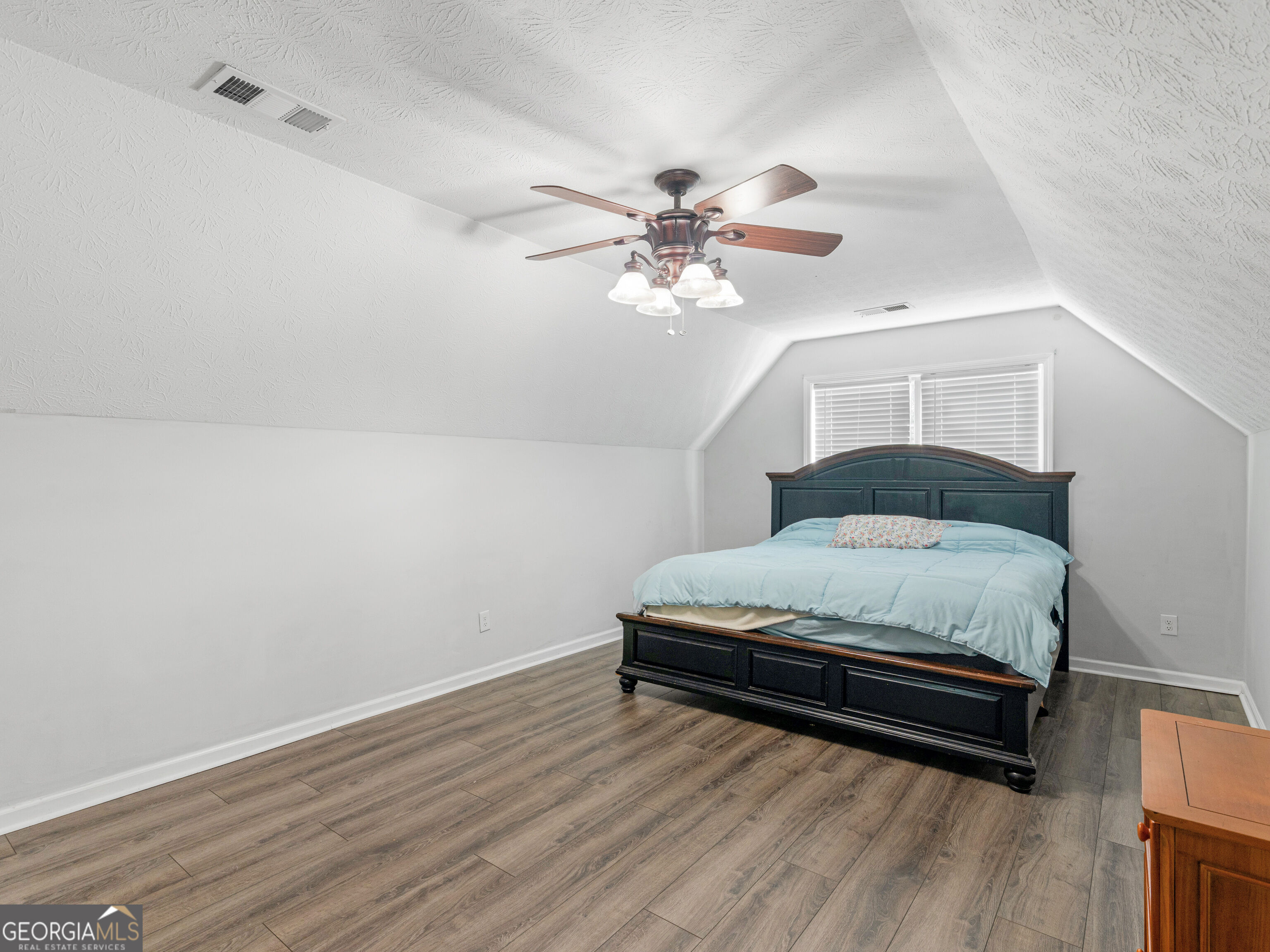 409 Coosa Court