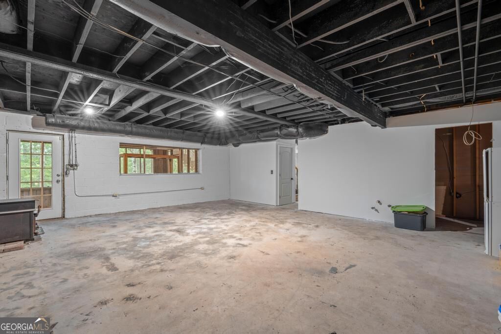 783 Lester Mill Road