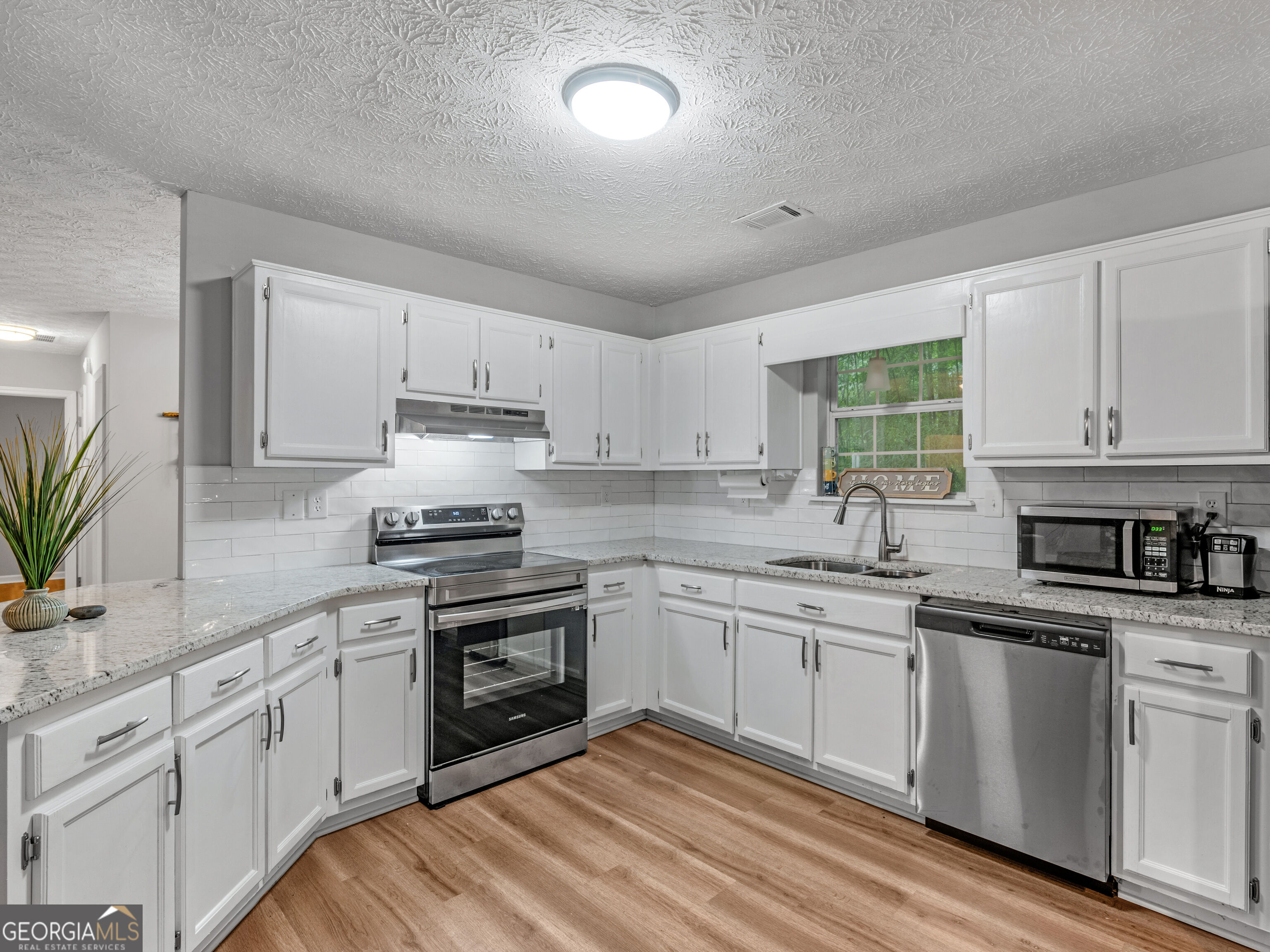 140 Oaklake Drive