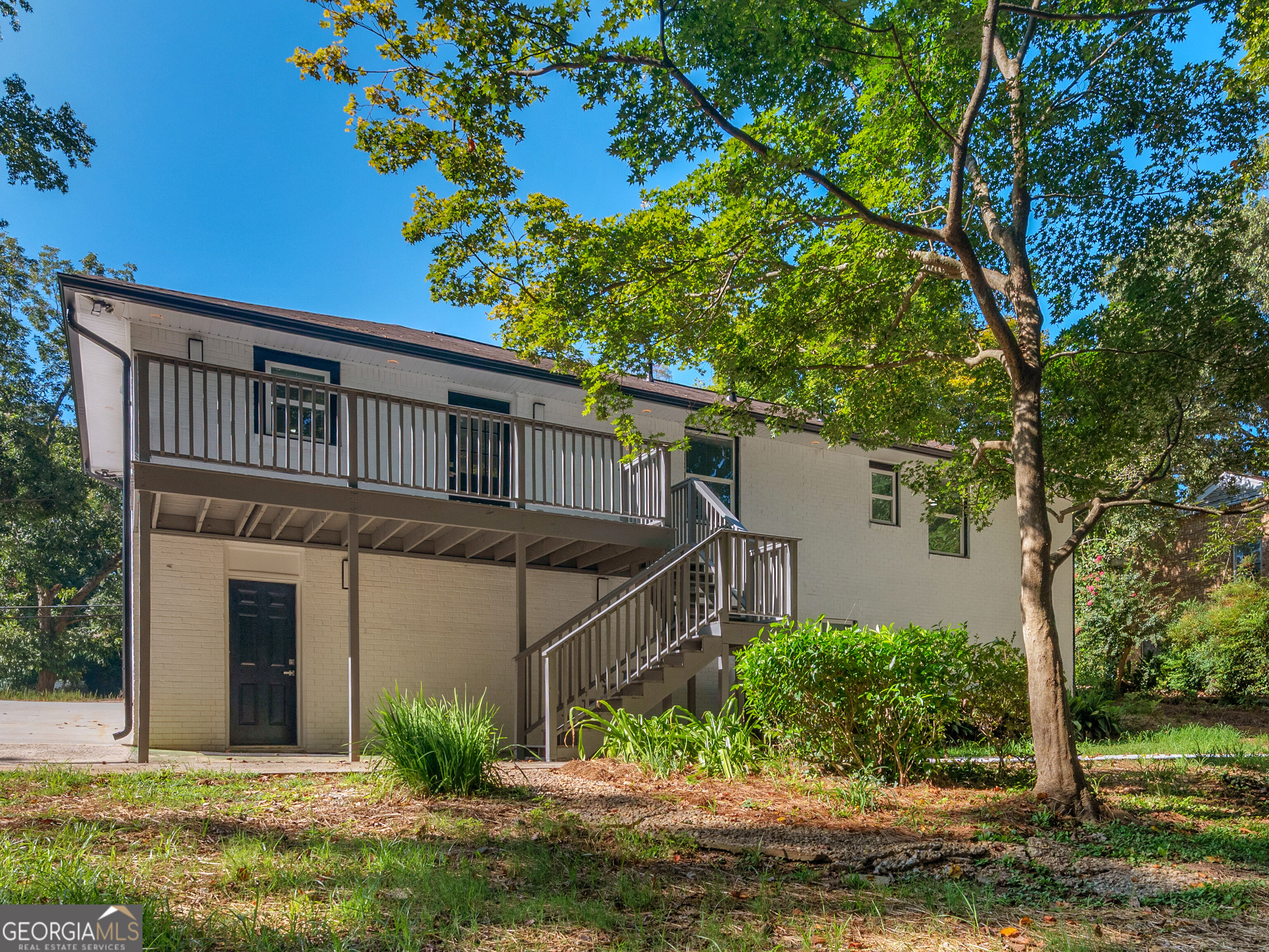984 Morrow Road