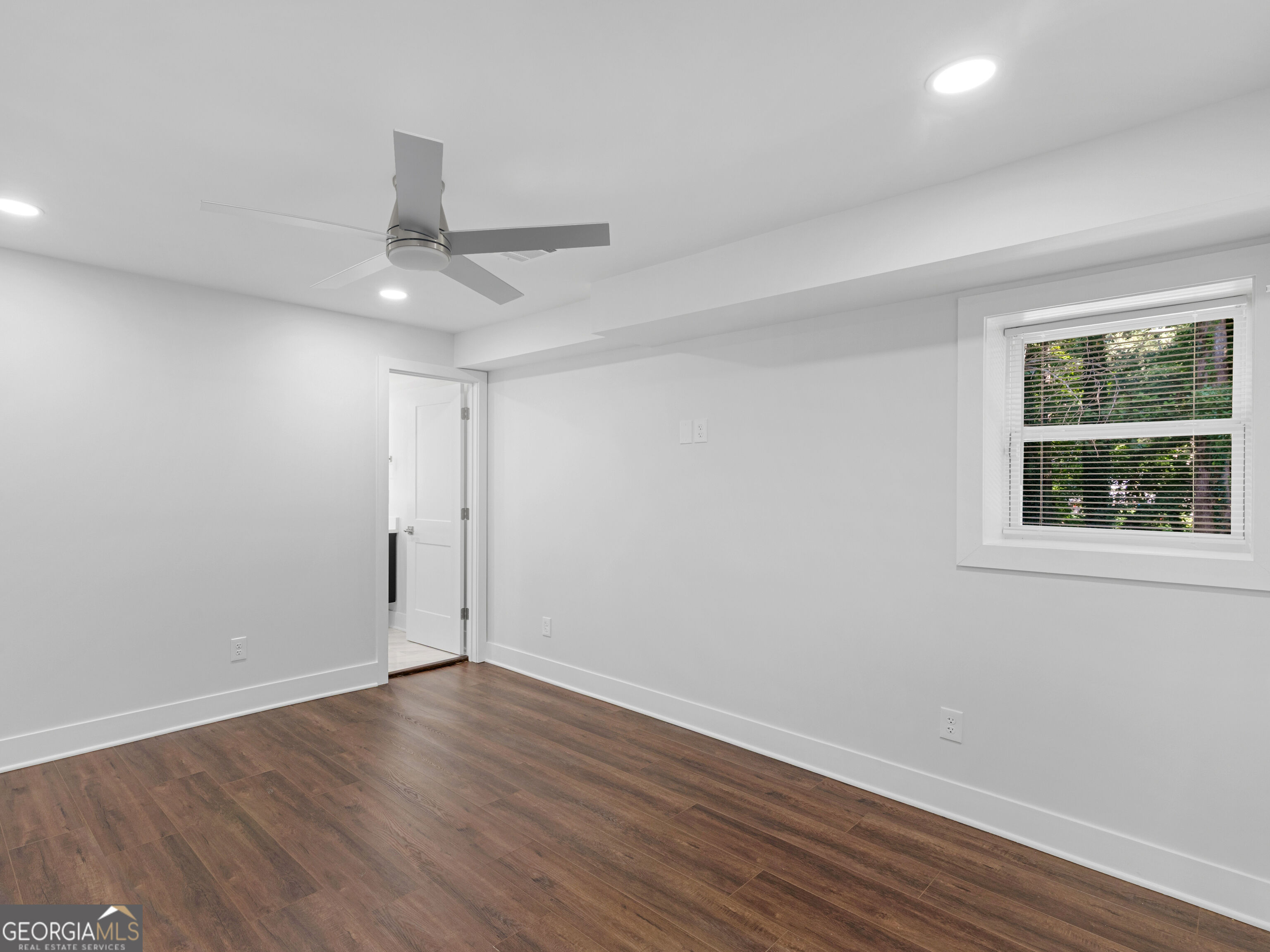 984 Morrow Road