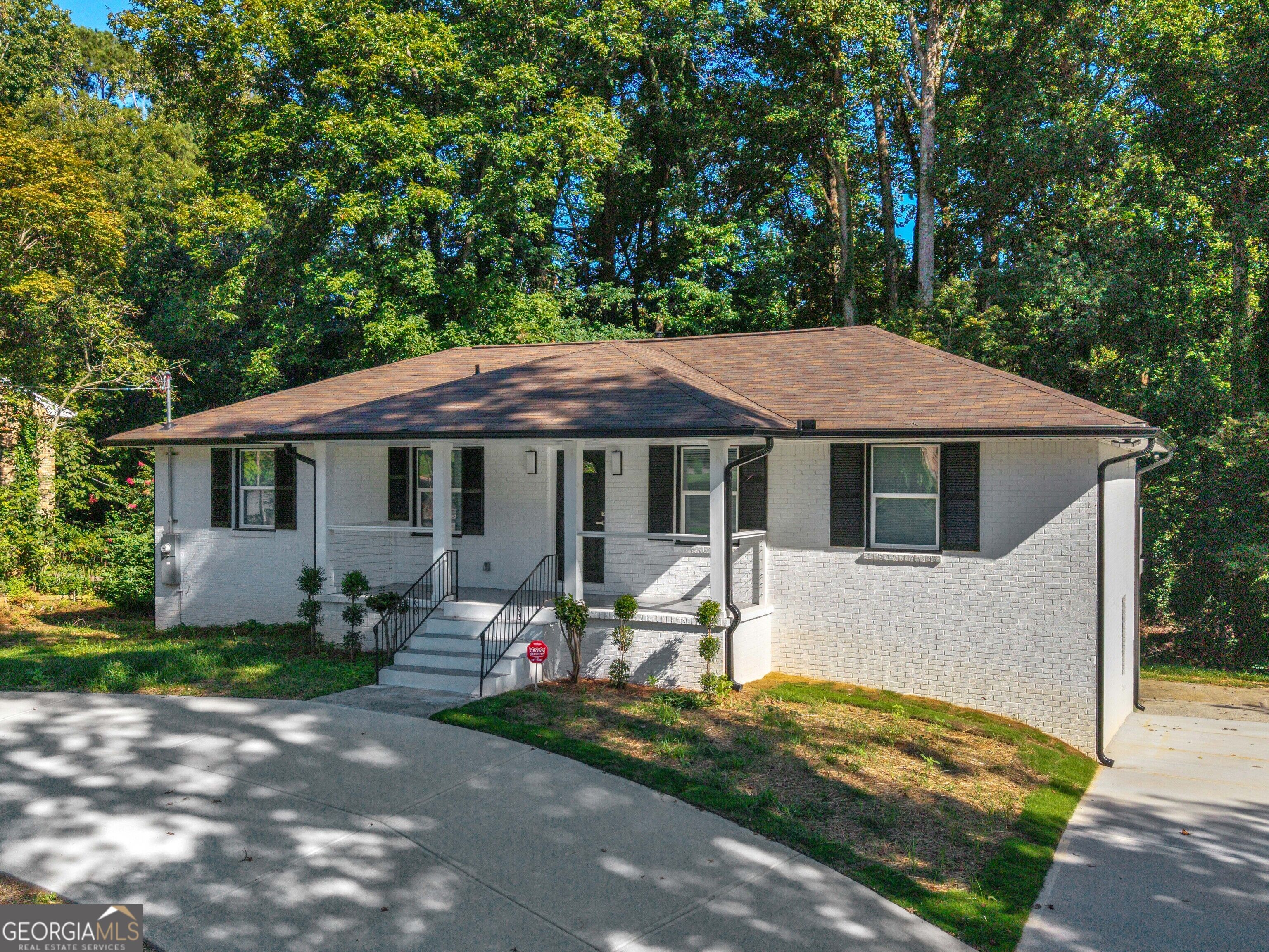 984 Morrow Road