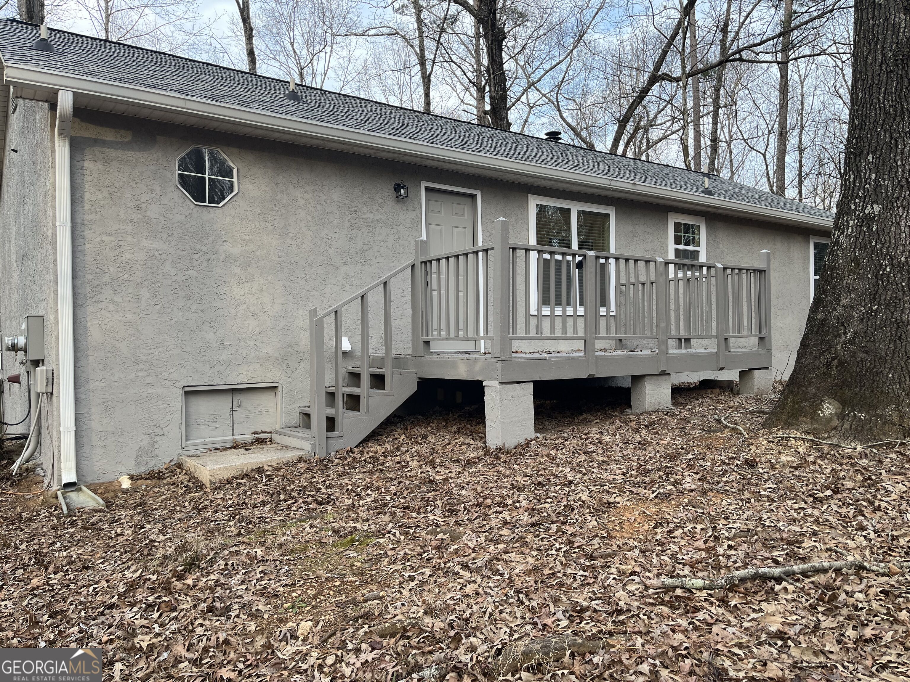 507 Lakeshore Drive