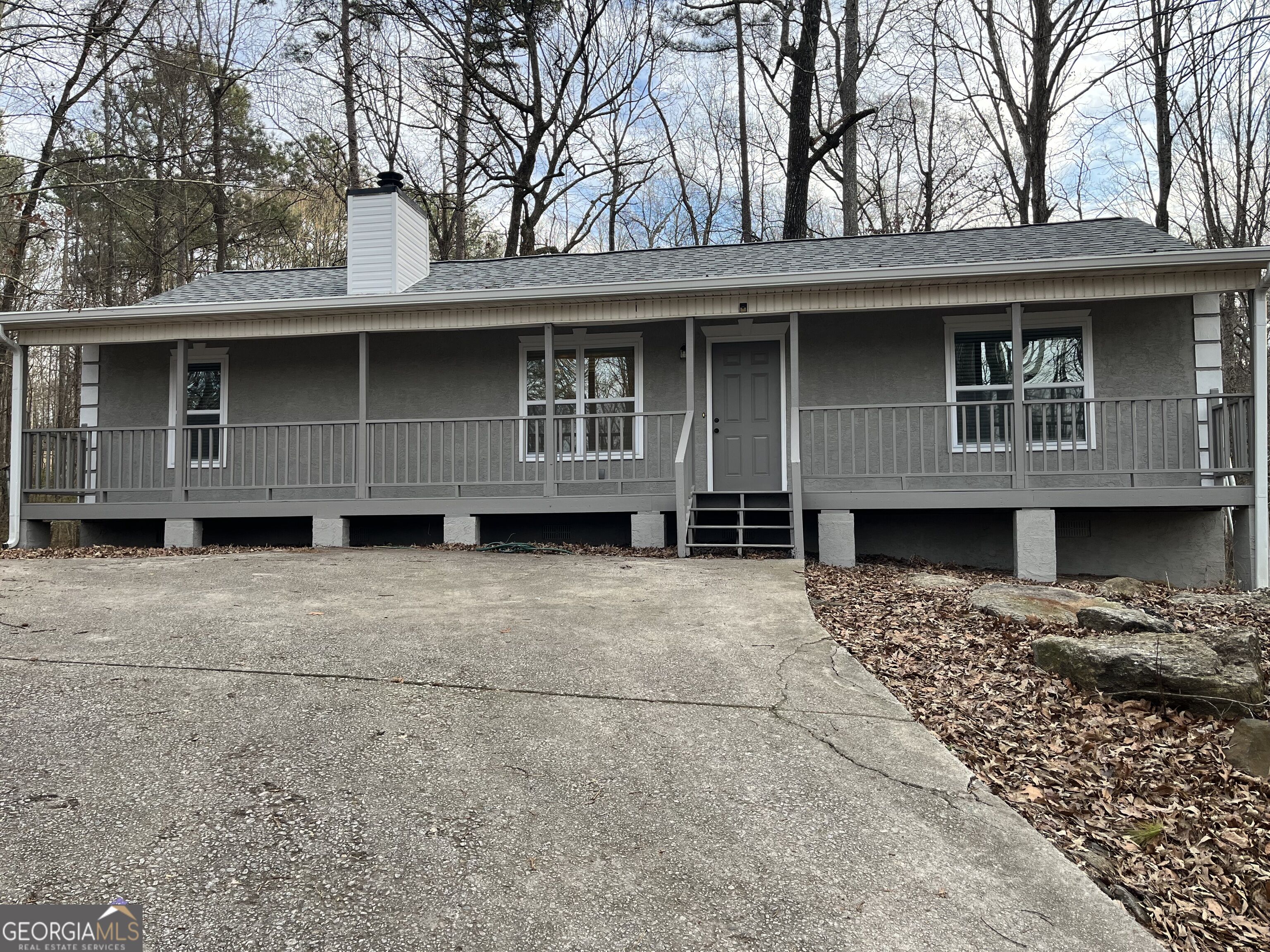 507 Lakeshore Drive