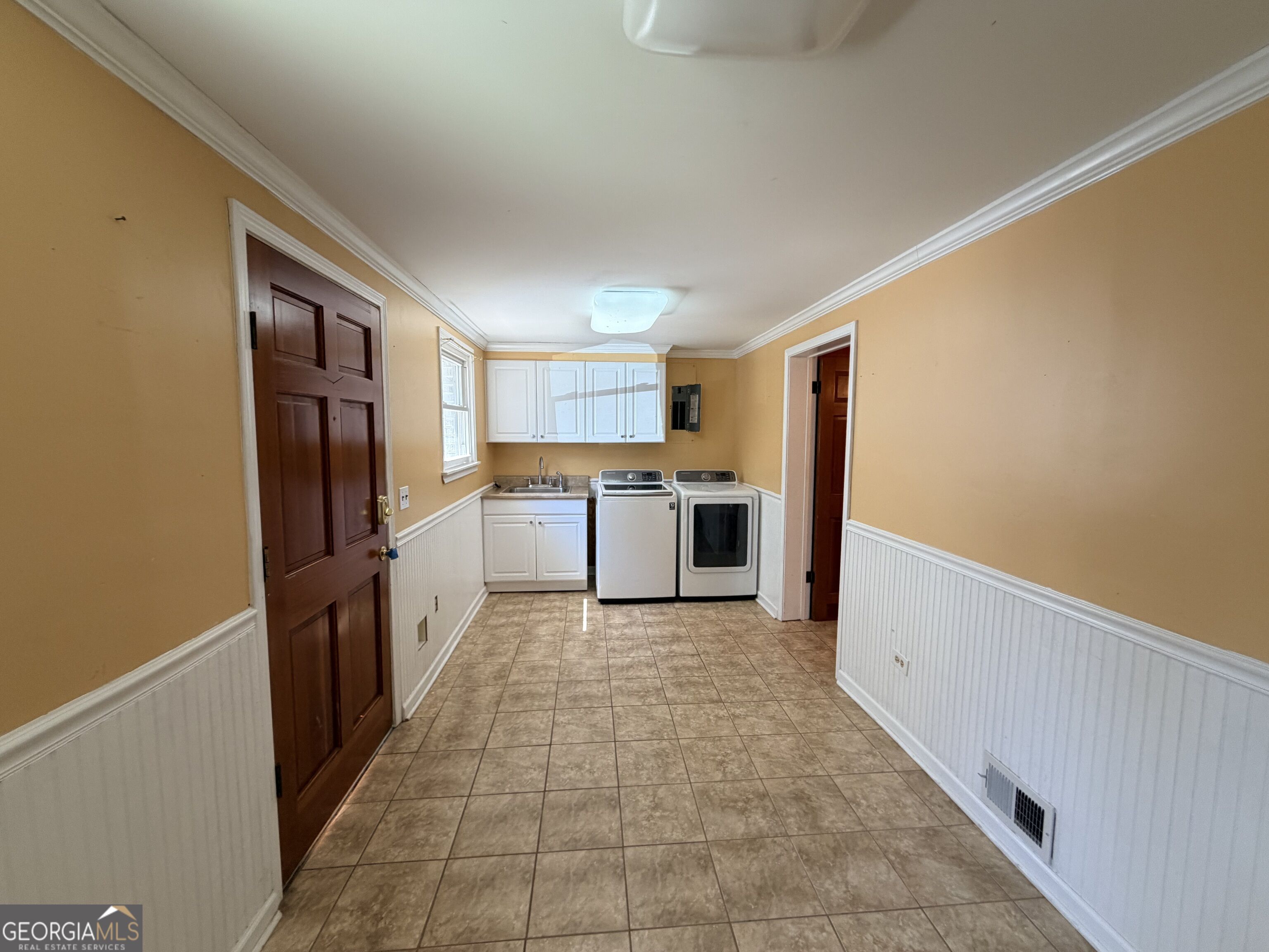 147 Stafford Avenue