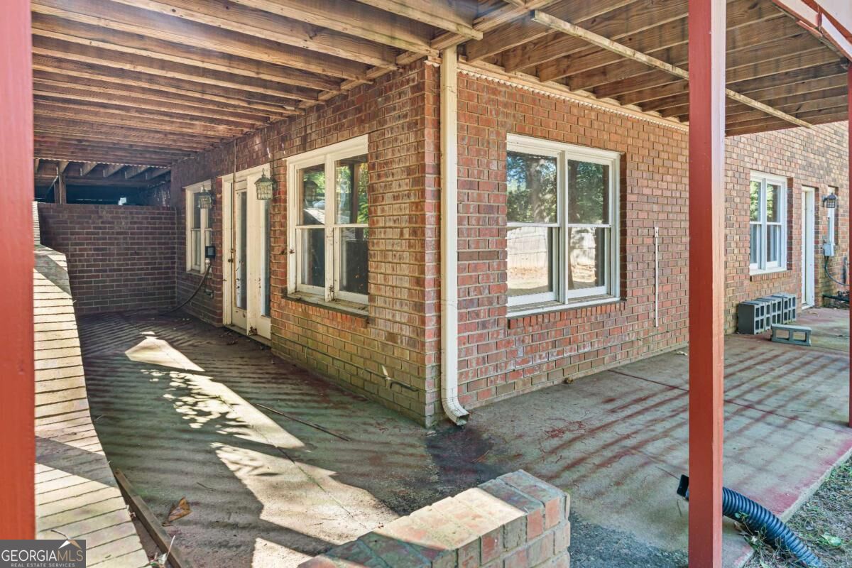 120 Gentry Halt