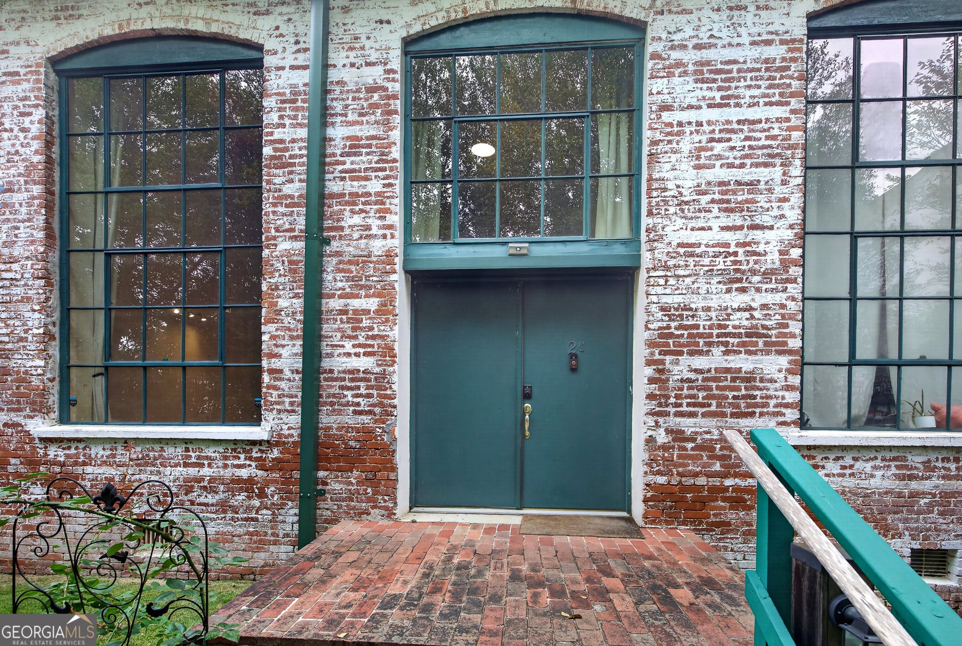 10 James Street # 2C