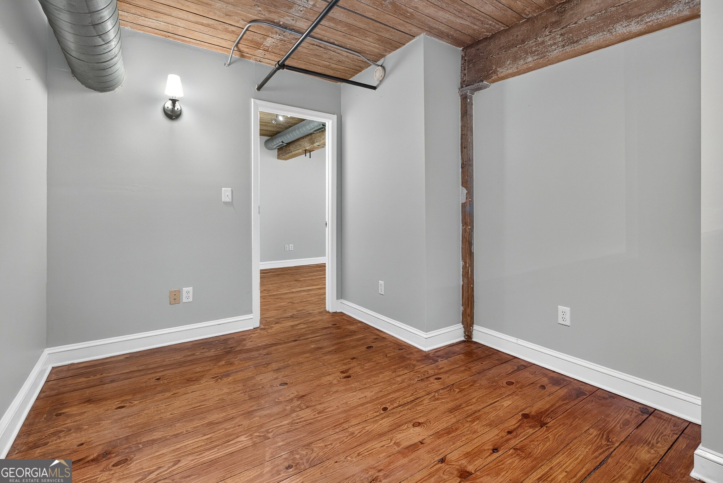 10 James Street # 2C