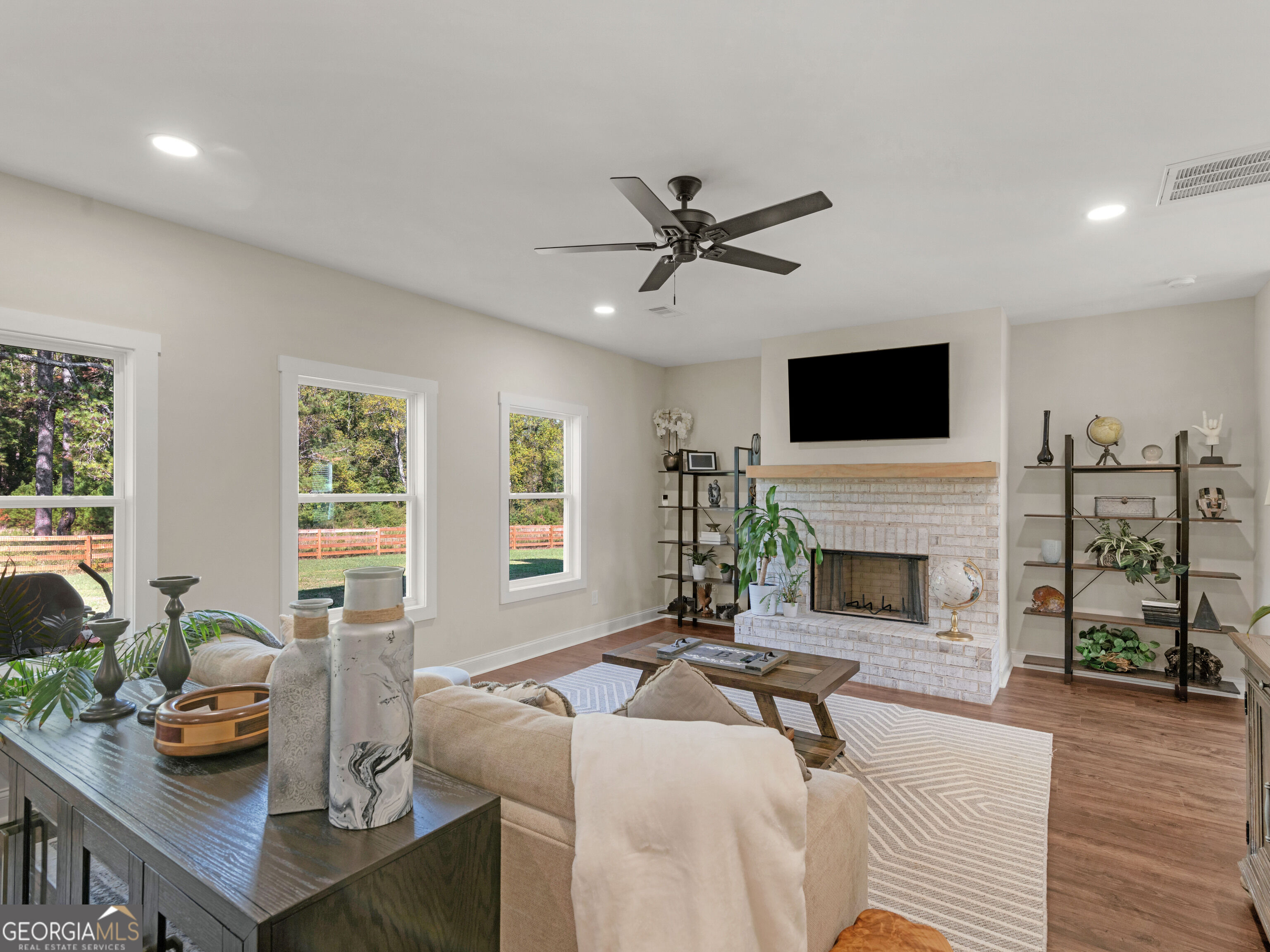 251 Lake Point Drive