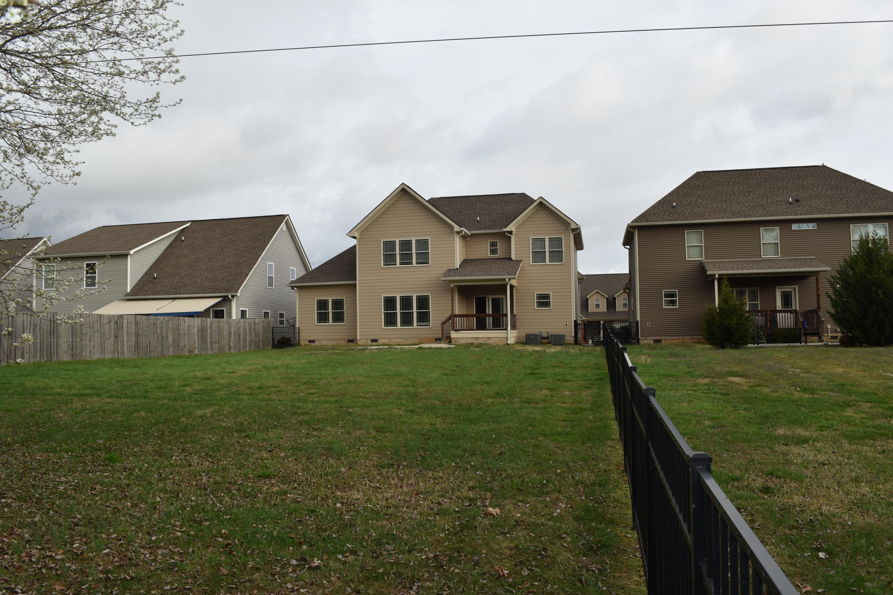 2542 Waterhaven Drive
