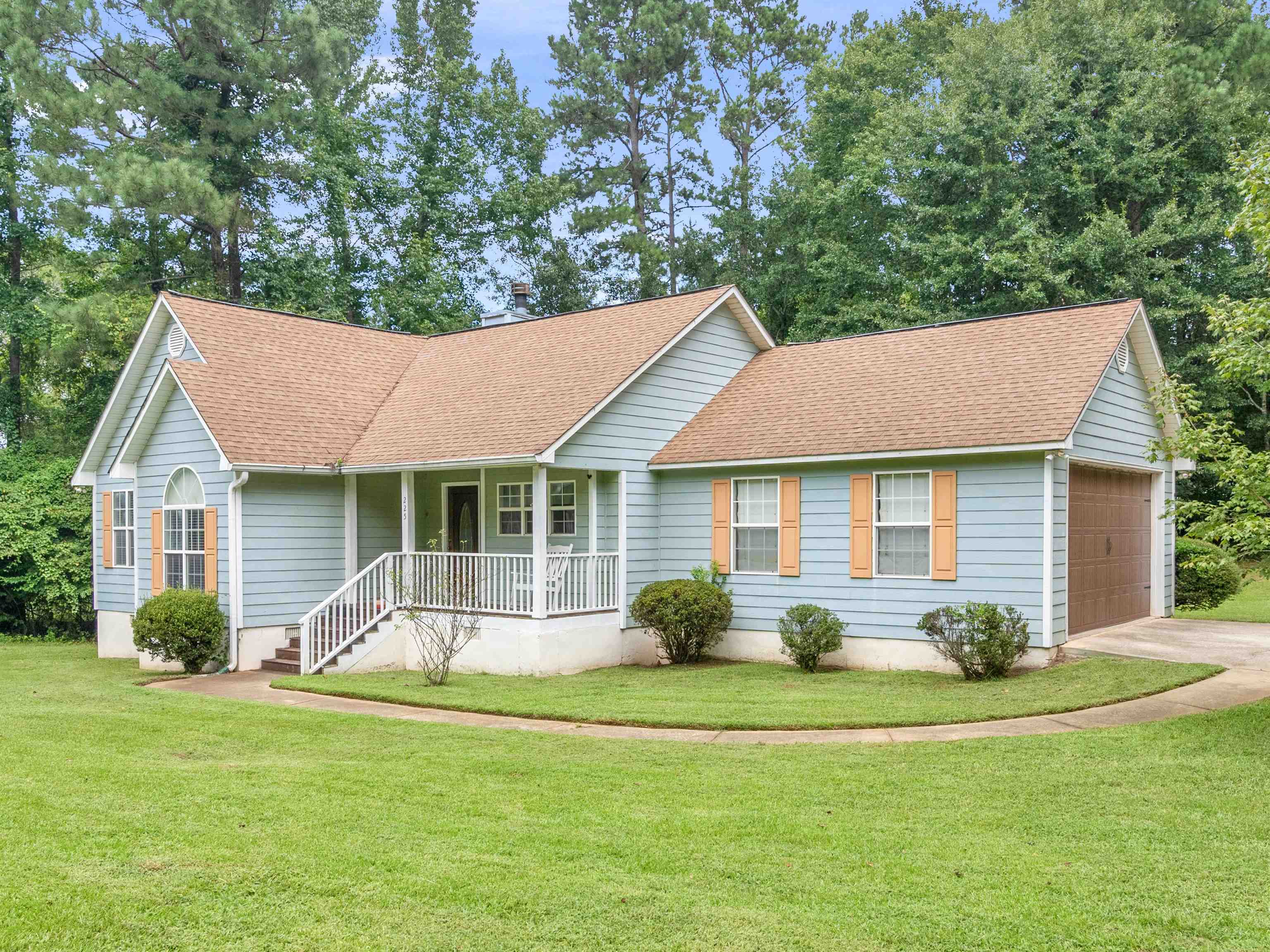 225 Old Plantation Trail NW