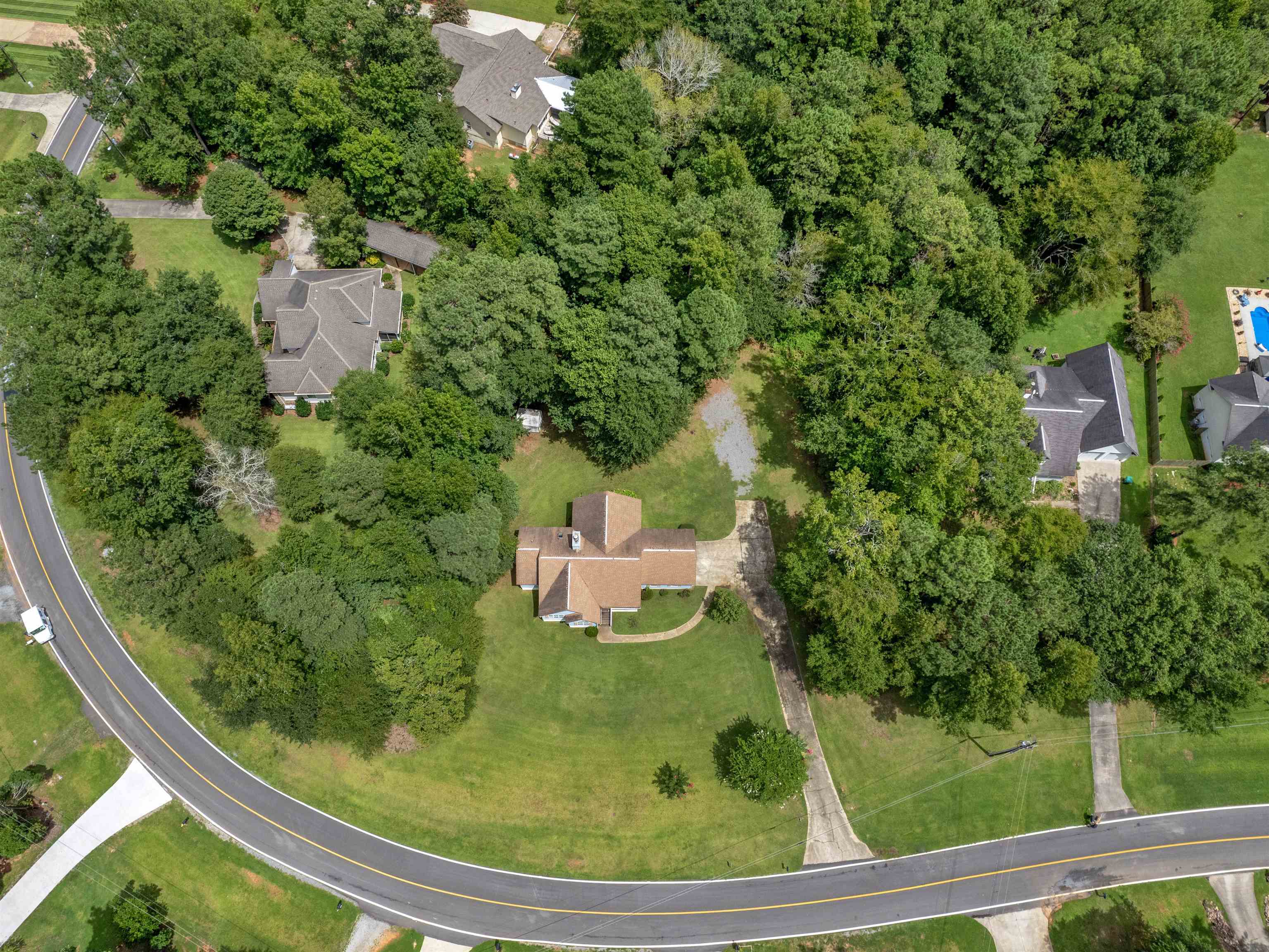 225 Old Plantation Trail NW