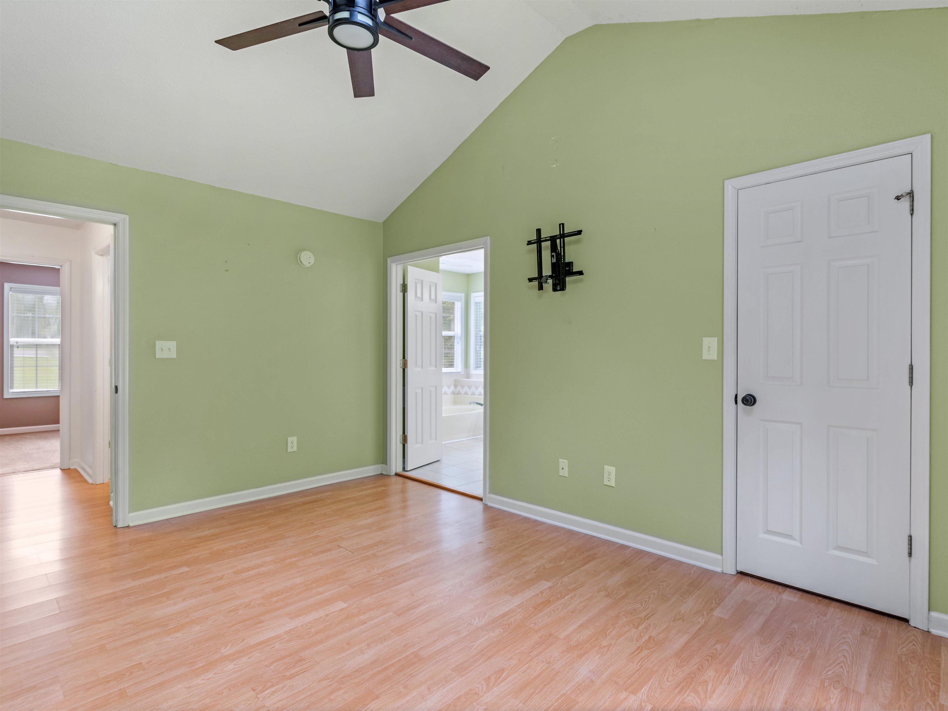 225 Old Plantation Trail NW