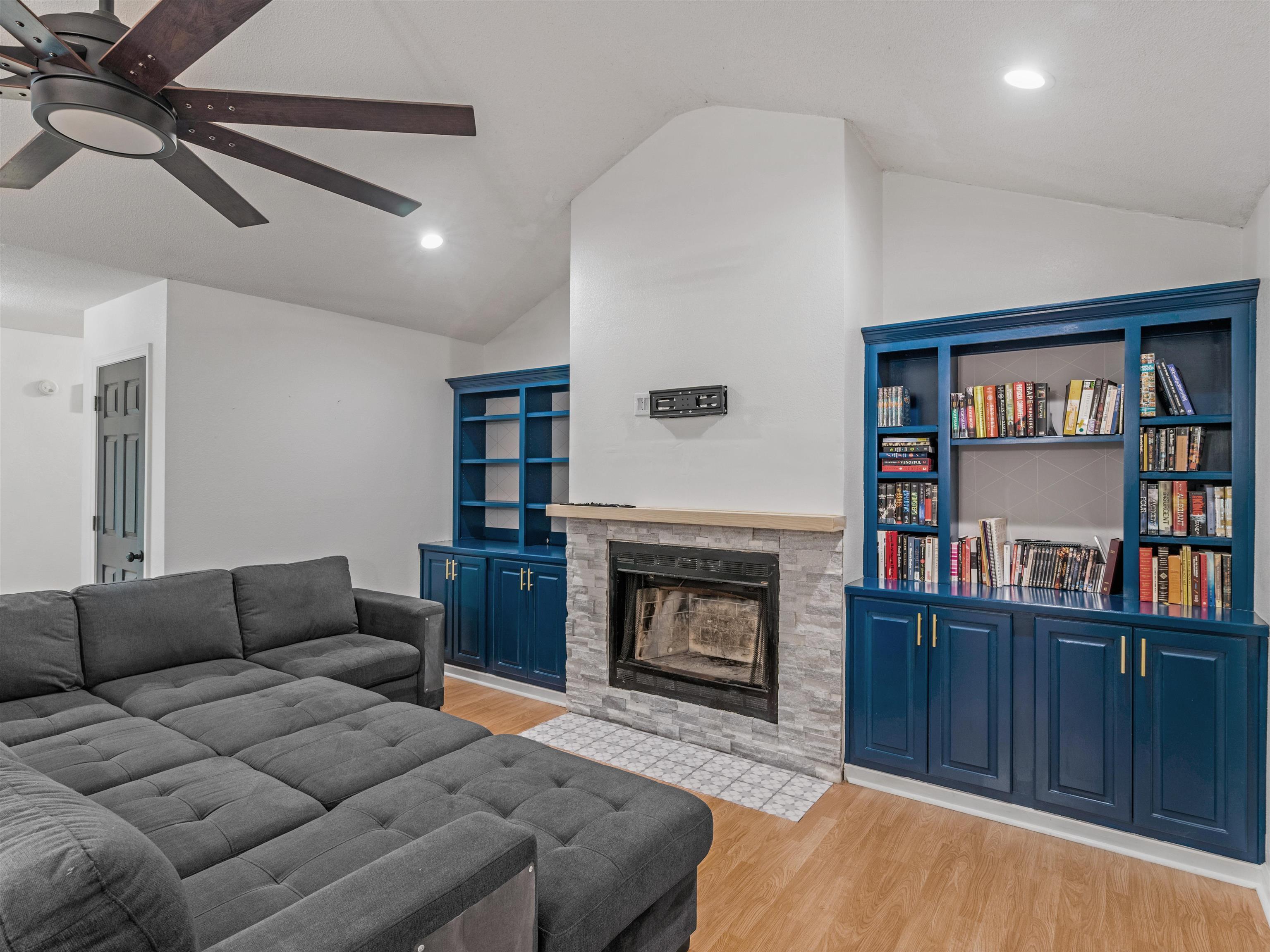225 Old Plantation Trail NW