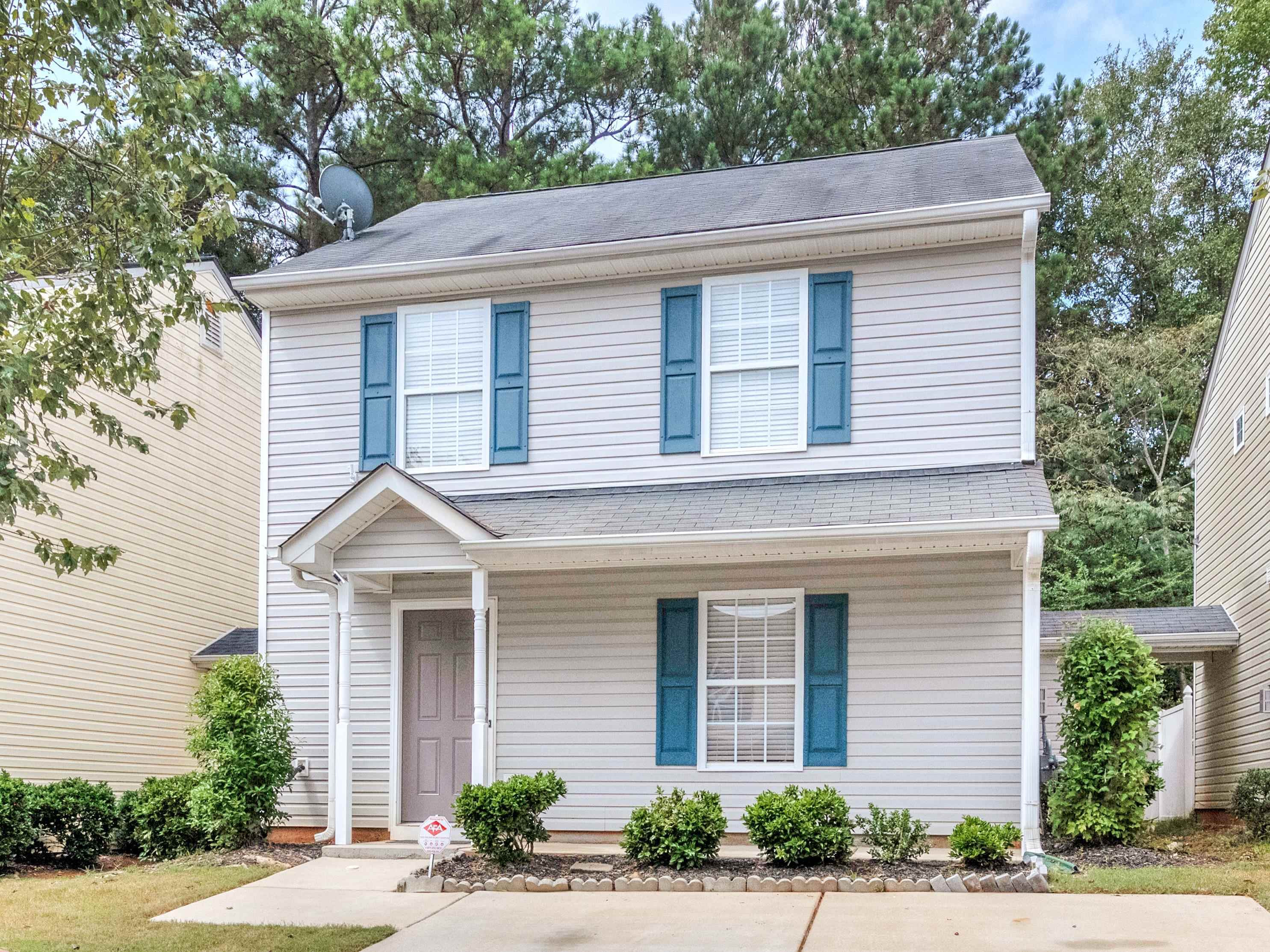 112 London Drive