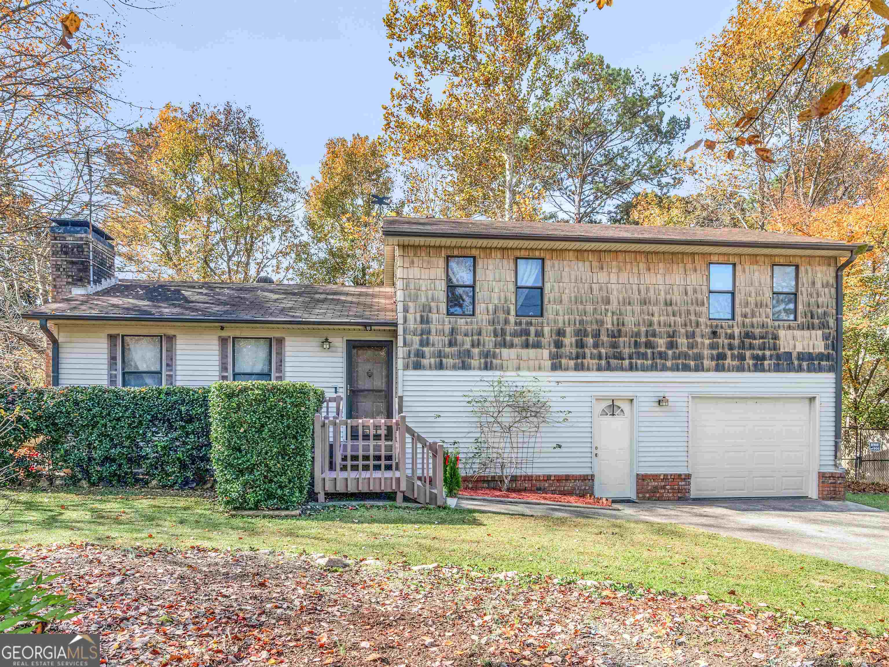 1813 N County Line Road