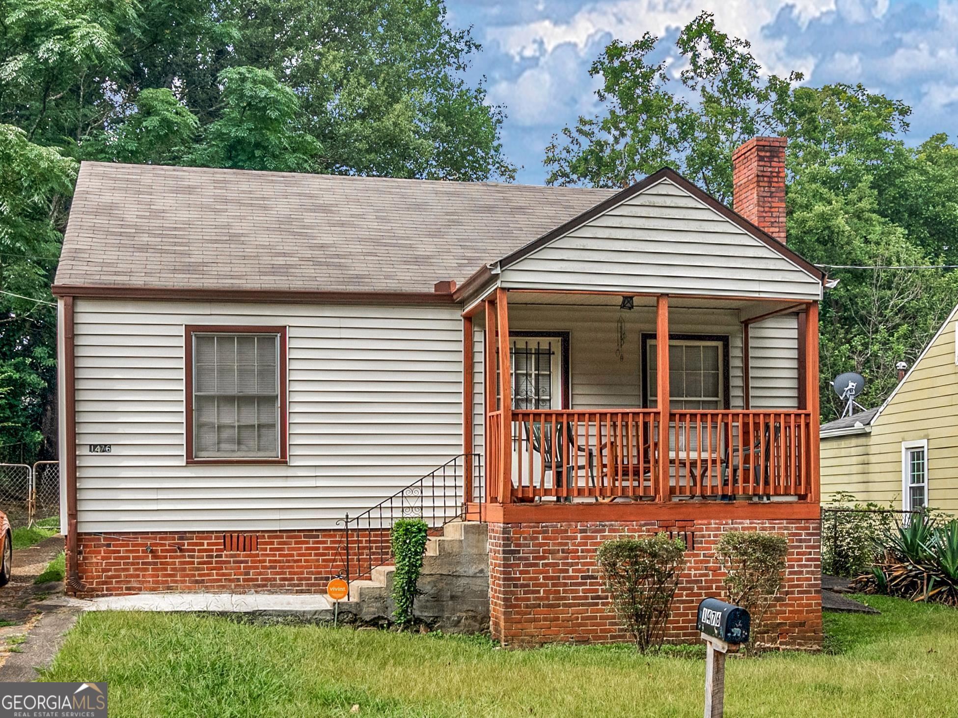 1476 Clermont Avenue