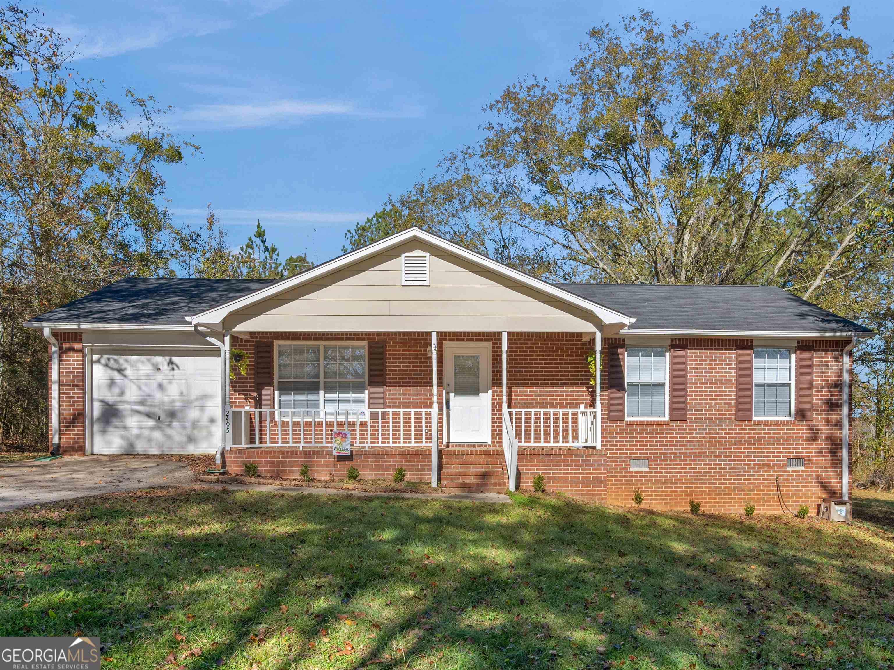 2495 E Mcintosh Road