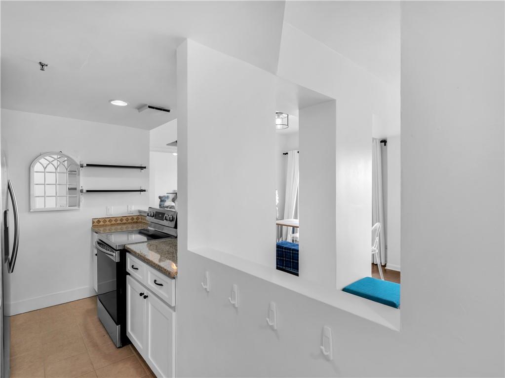 587 Virginia Avenue Unit 808