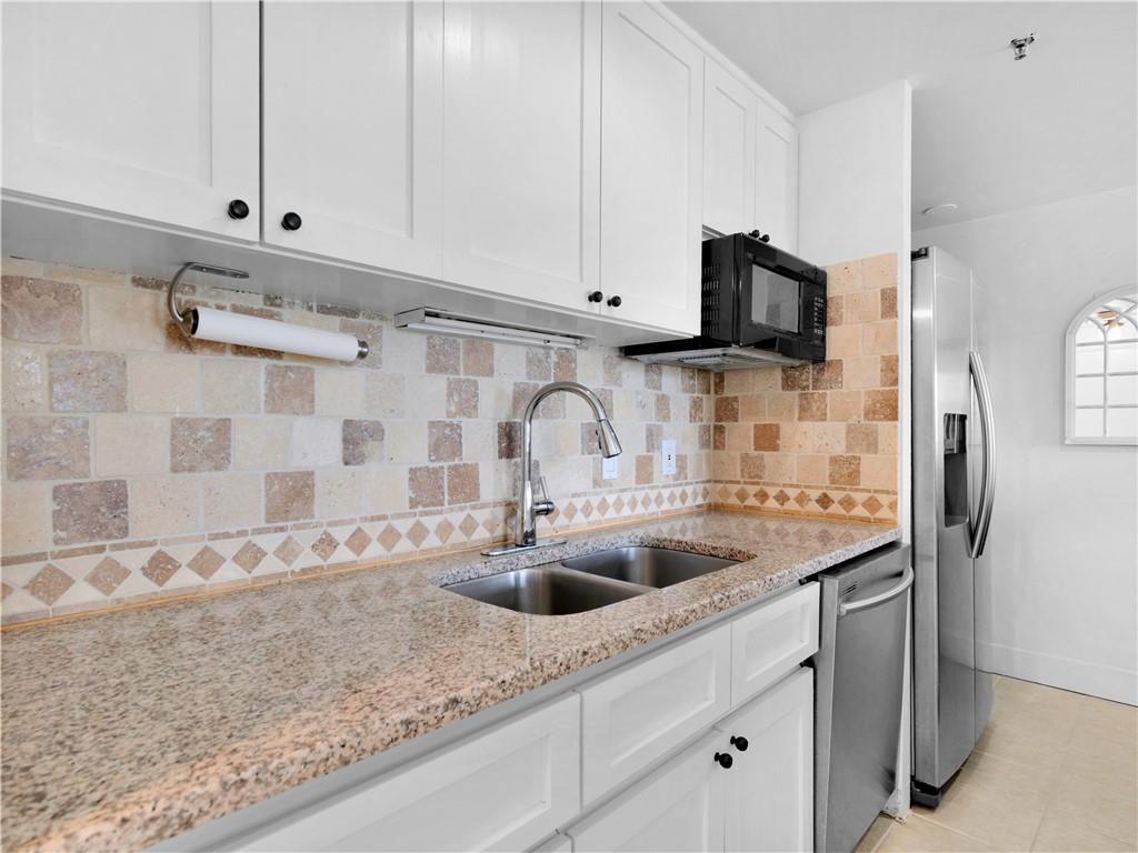 587 Virginia Avenue Unit 808