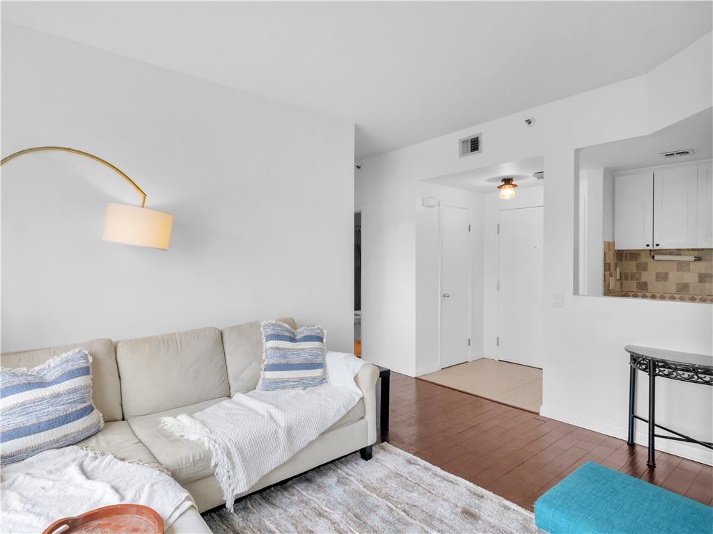 587 Virginia Avenue Unit 808