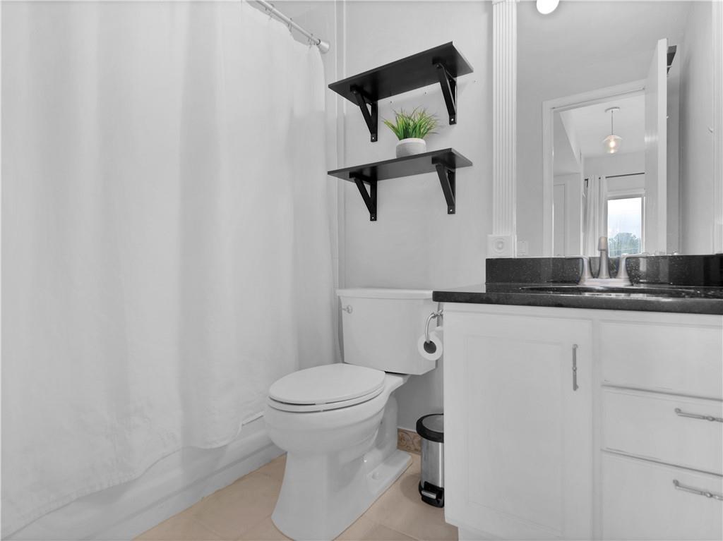 587 Virginia Avenue Unit 808