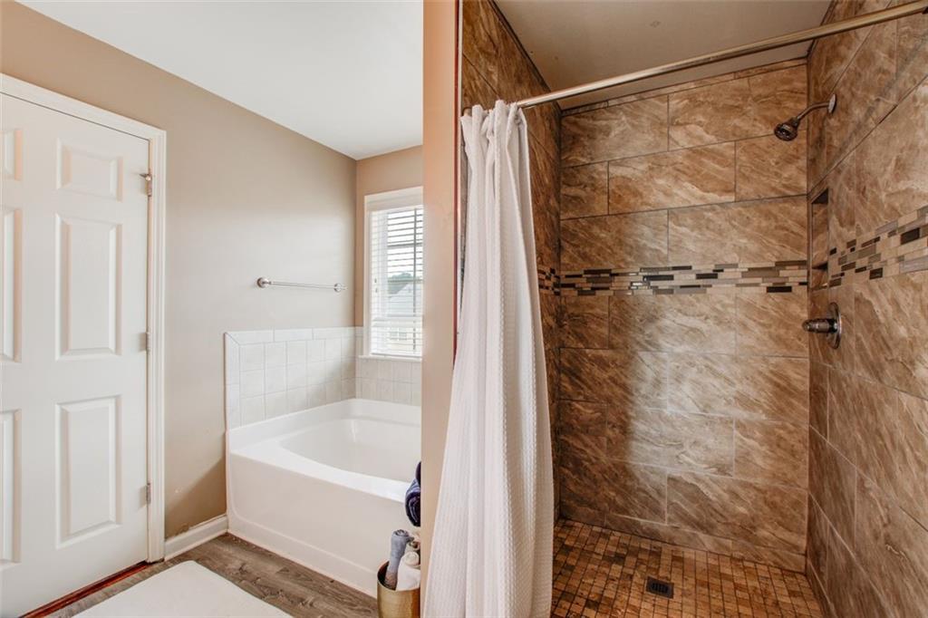 1109 Westchase Hill
