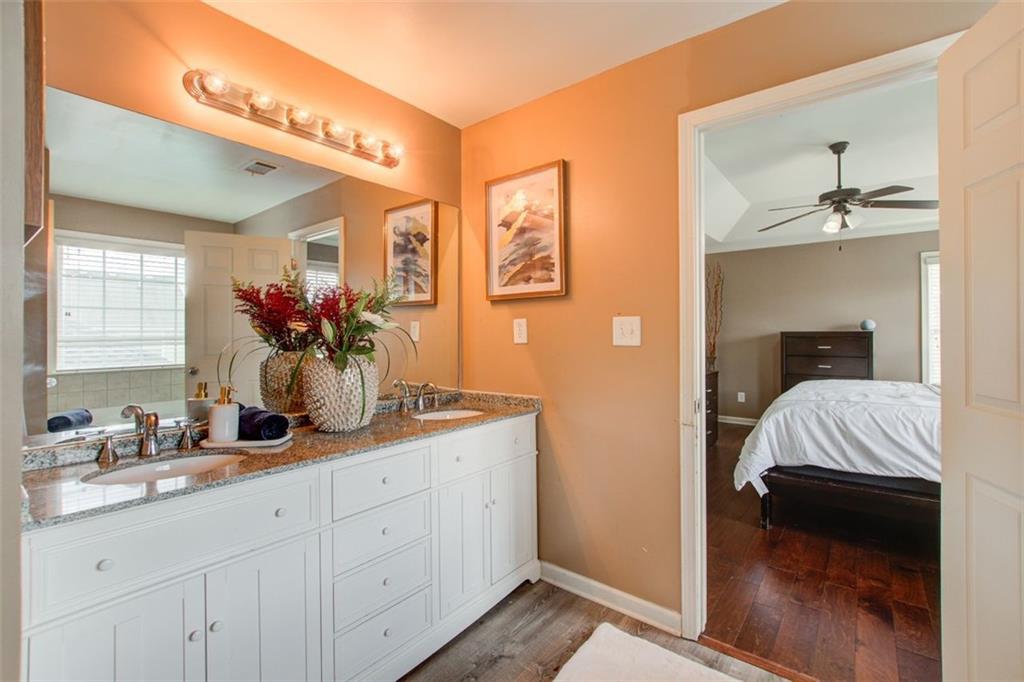 1109 Westchase Hill