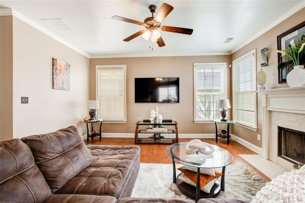 1109 Westchase Hill