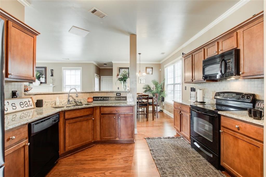 1109 Westchase Hill