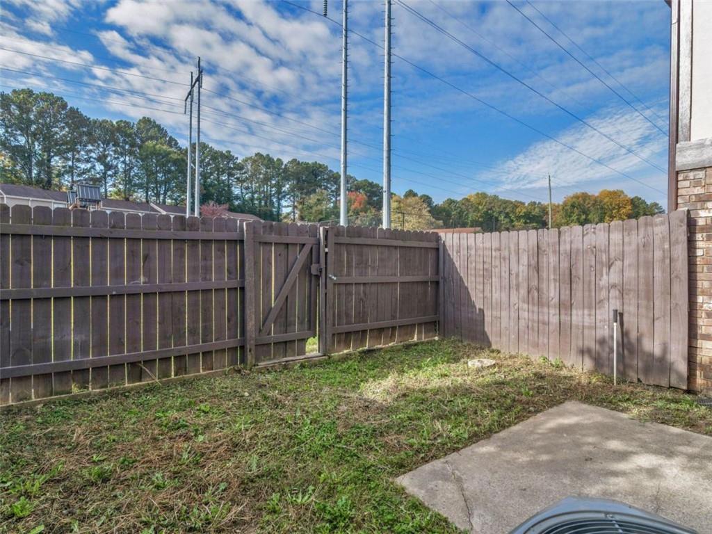 1202 Ashborough Terrace Unit F
