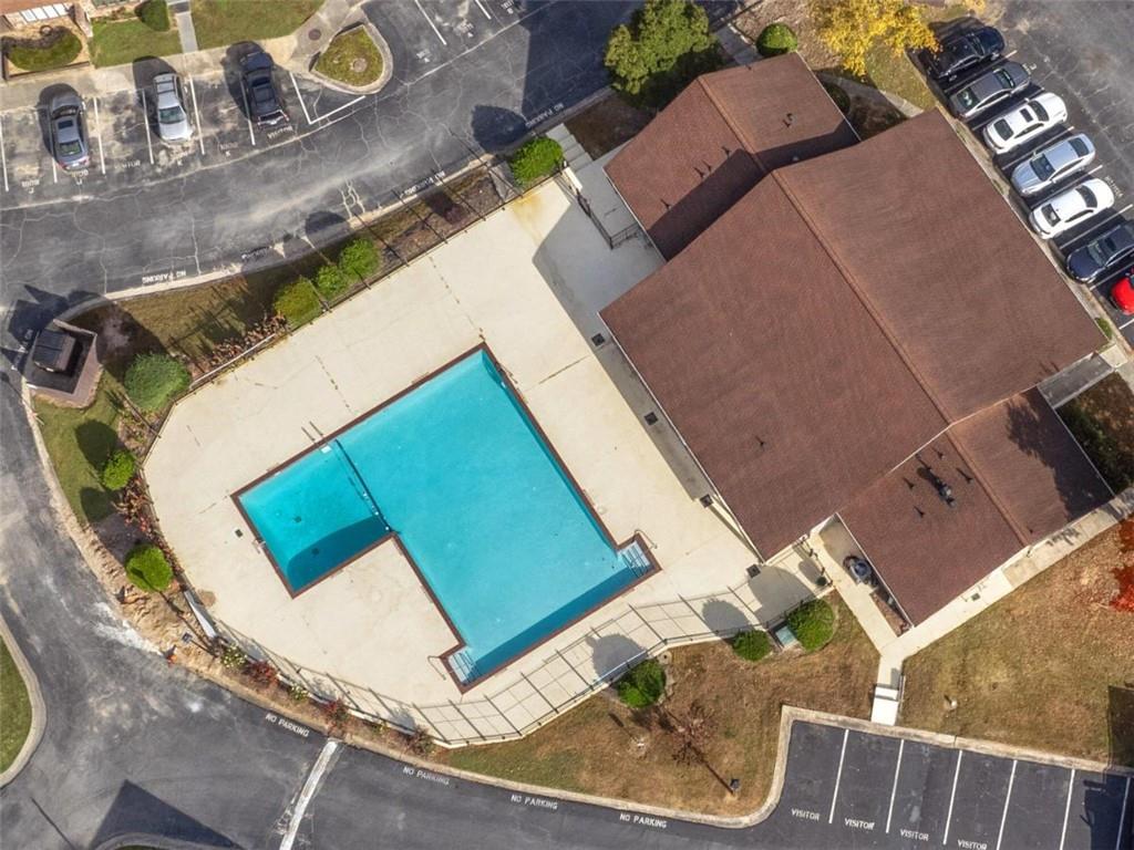 1202 Ashborough Terrace Unit F
